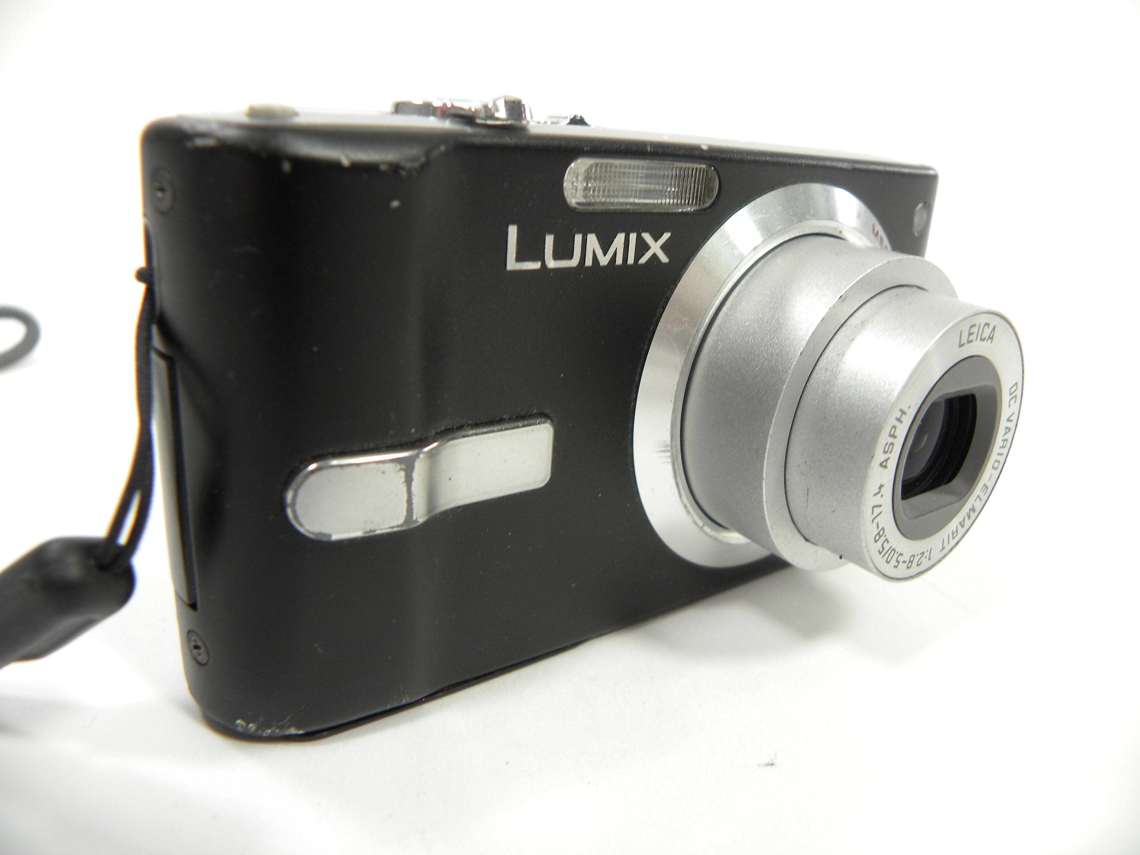 Panasonic Lumix DMC-FX12 7.2mp Digital Camera