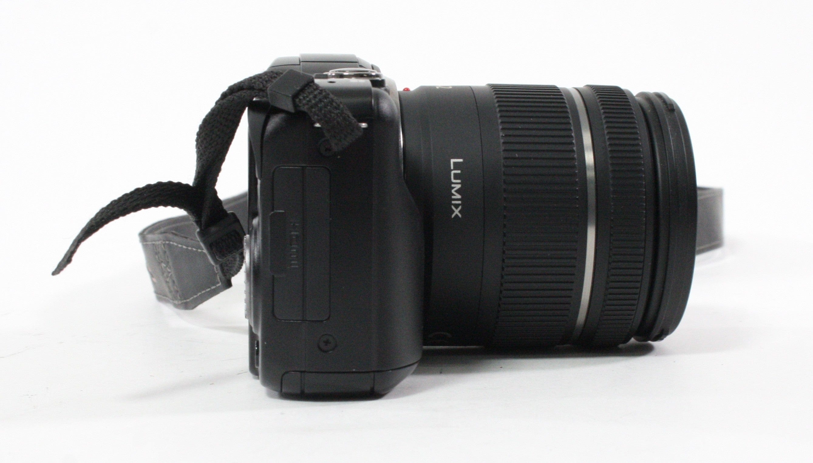 Panasonic Lumix GF3 Digital Mirrorless Camera with 14-42mmf/3.5-5.6 Lens