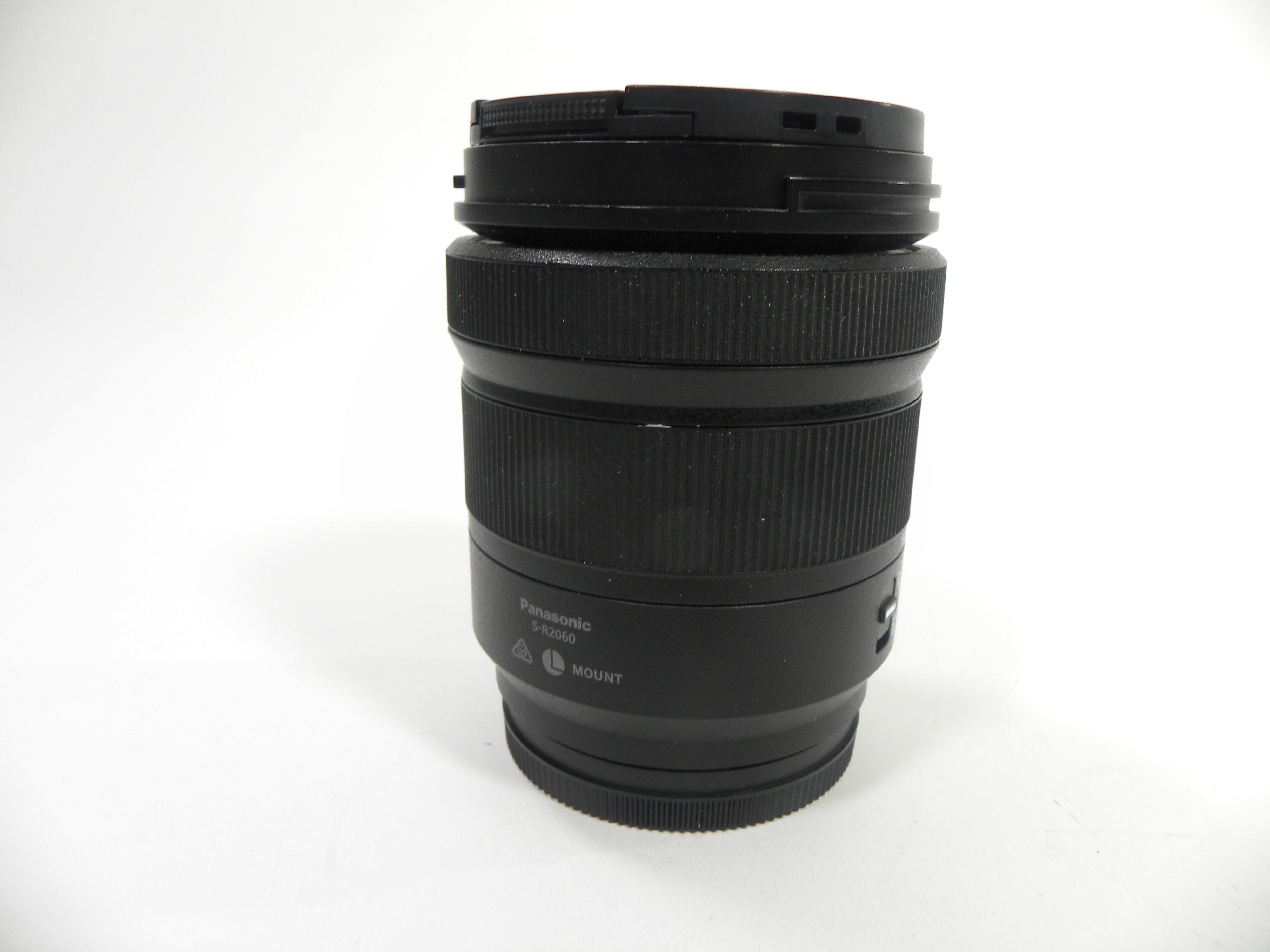 Panasonic Lumix S 20-60mm f/3.5-5.6 L Mount Model S-R2060