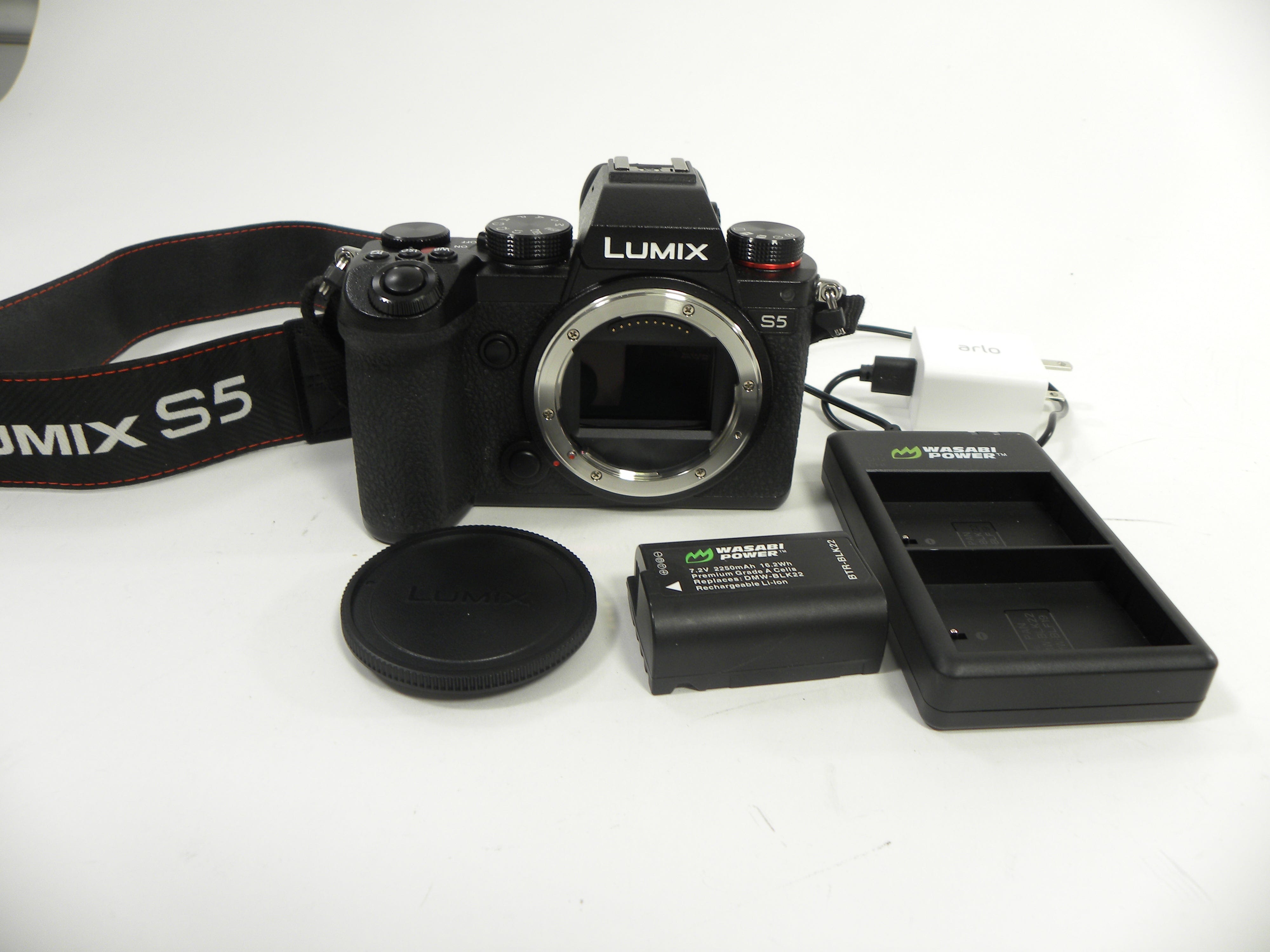 Panasonic S5 24.2mp Digital Mirrorless Camera Body Only Shutter Ct. 9,345