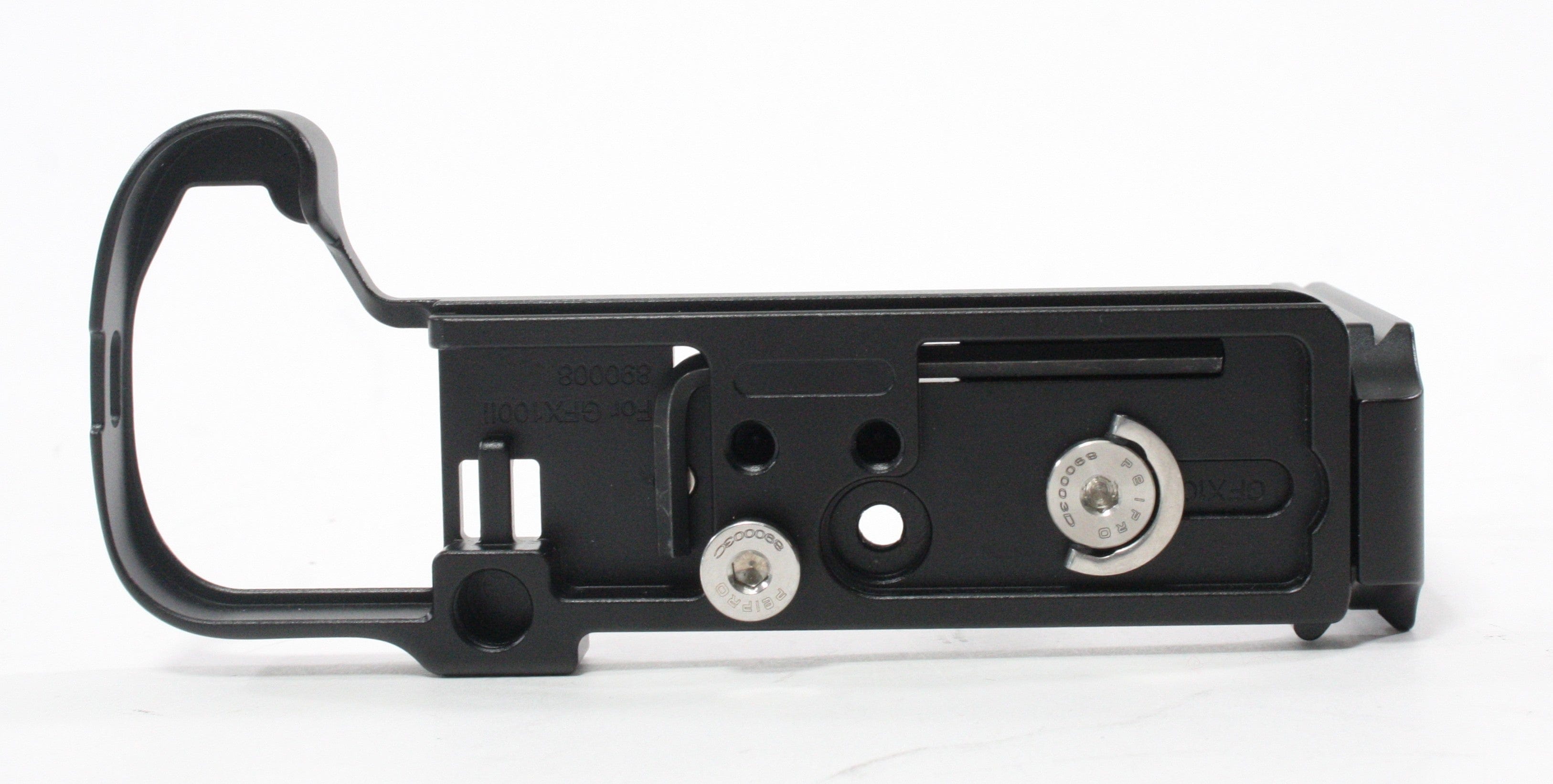 PEIPRO Metal Quick Release L-Bracket Hand Grip Plate for Fuji Fujifilm GFX100II USED