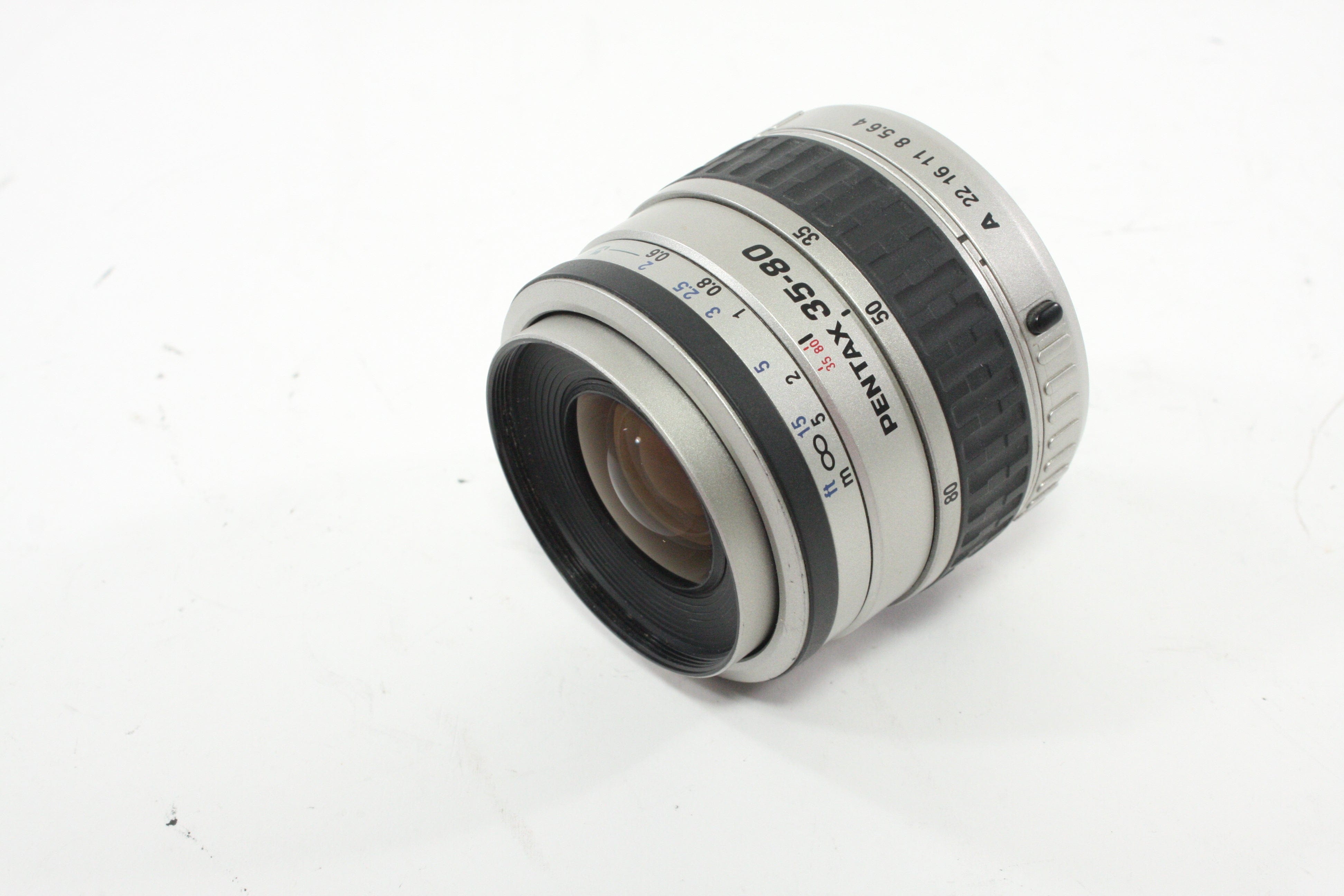 Pentax 35-80mm f/4-5.6 SMC Pentax-FA Lens for K Mount