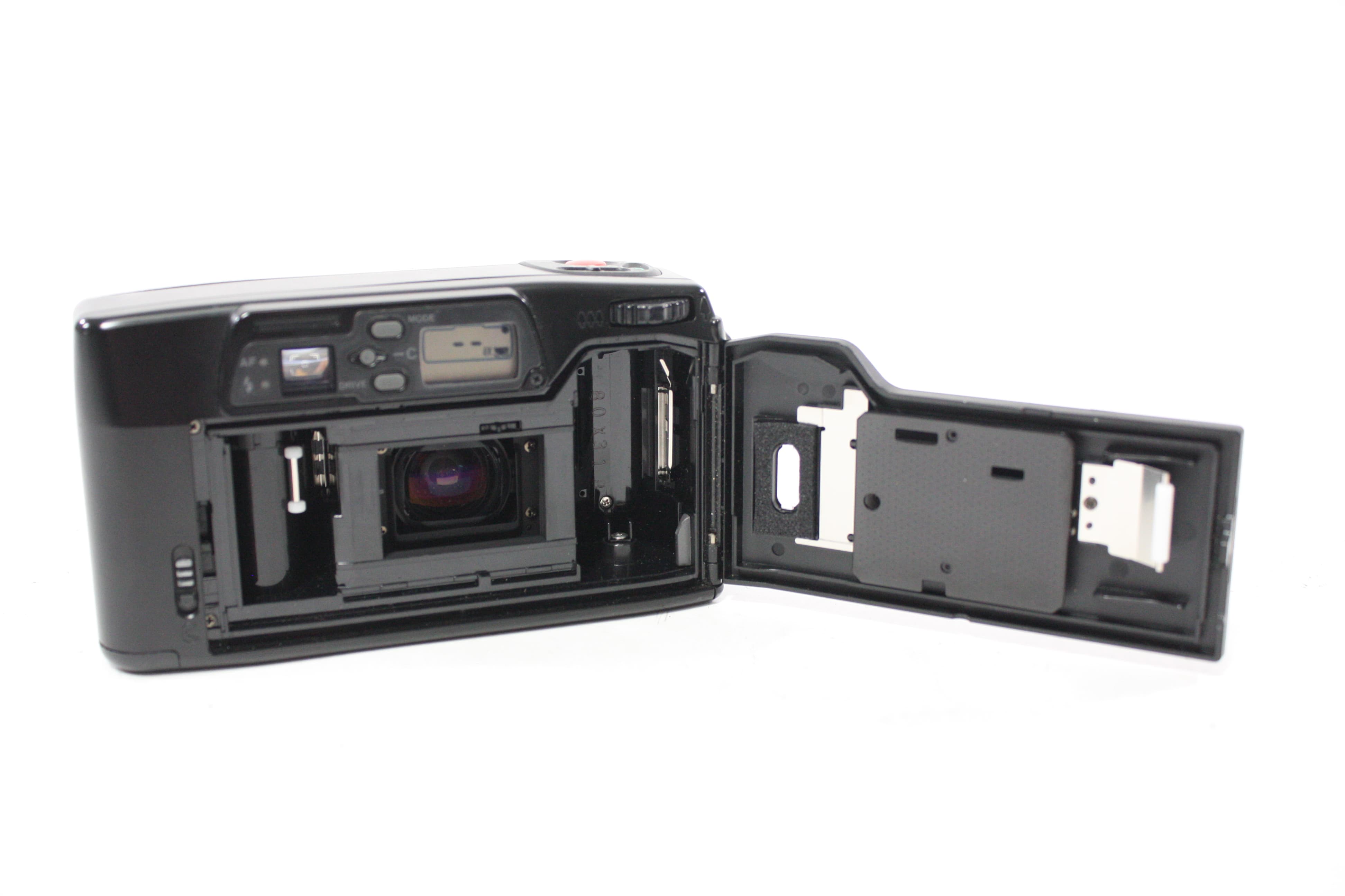 Pentax IQZoom 700 35mm Point and Shoot Camera