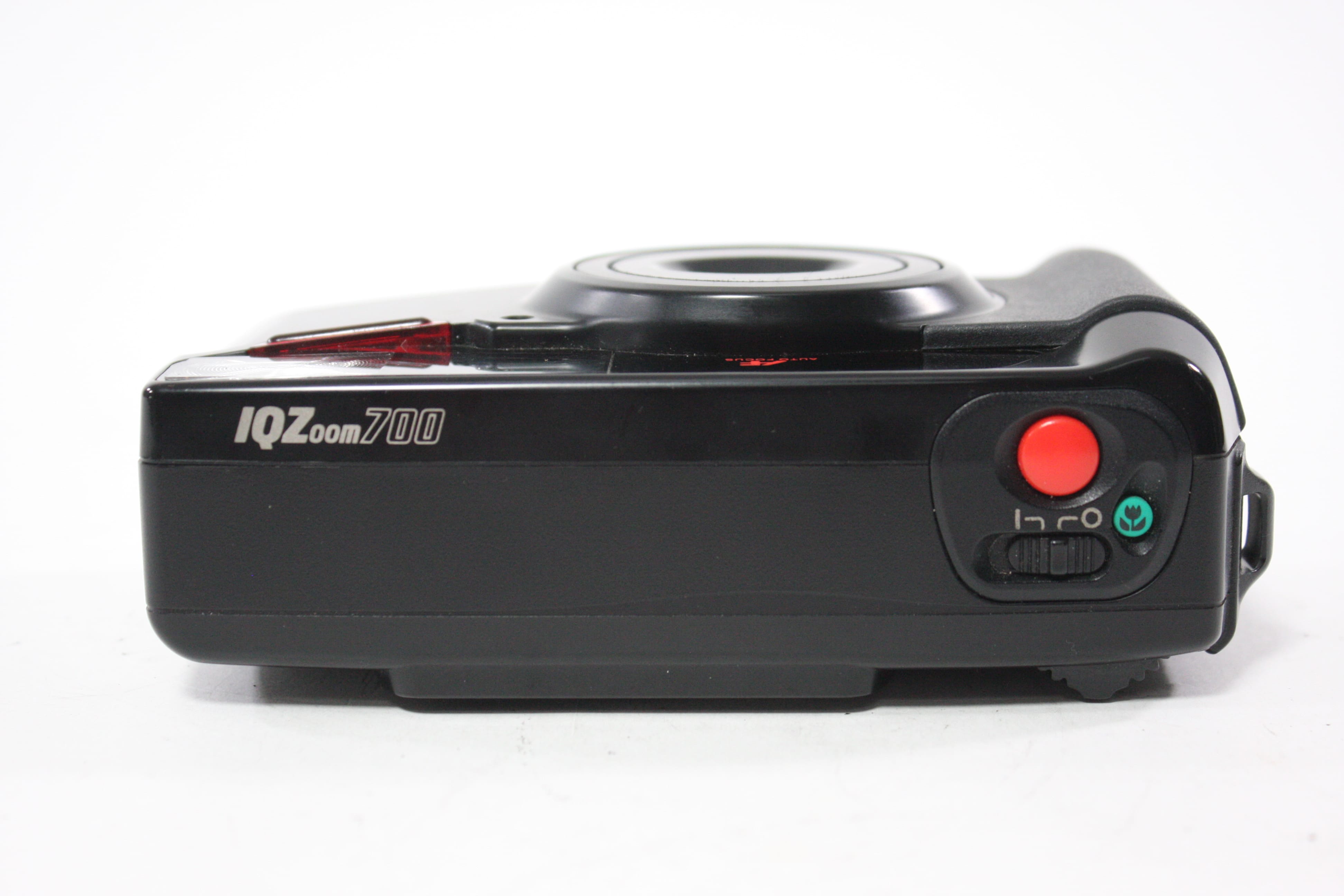 Pentax IQZoom 700 35mm Point and Shoot Camera