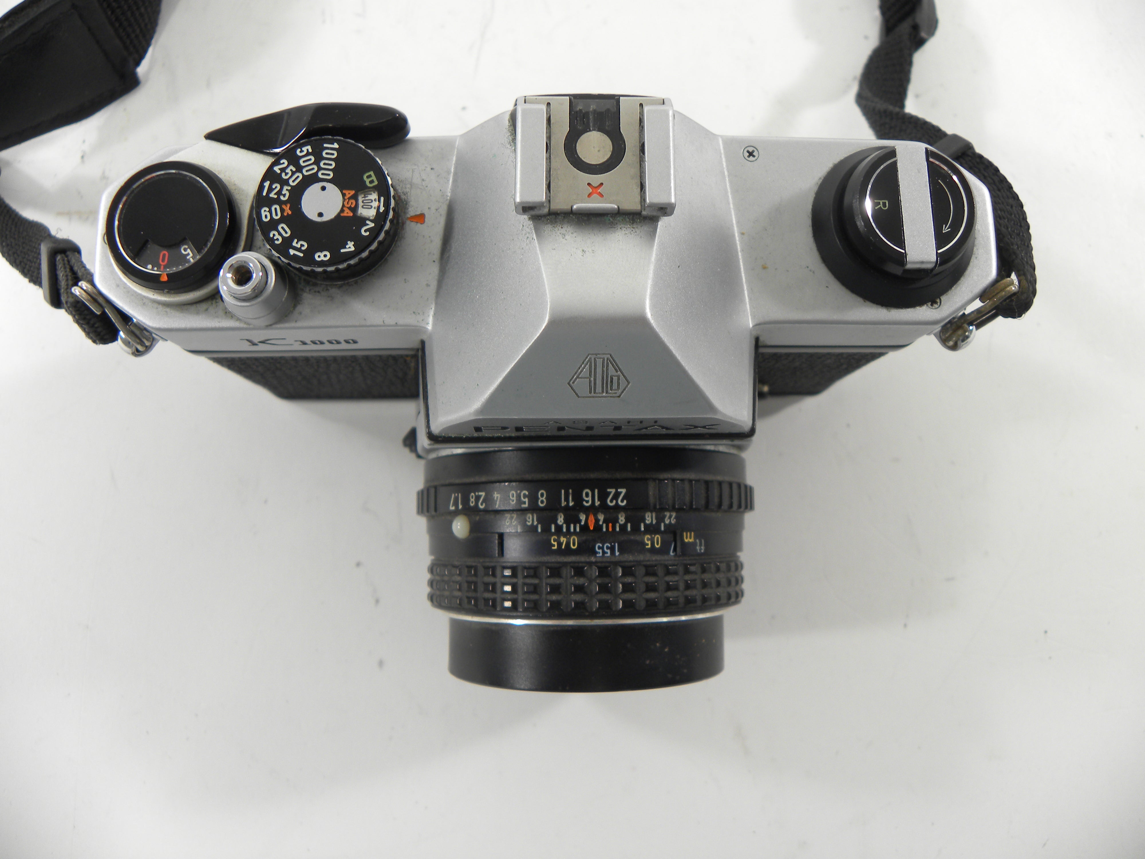 Pentax K-1000 35mm SLR w/SMC Pentax-M 50mm f1.7