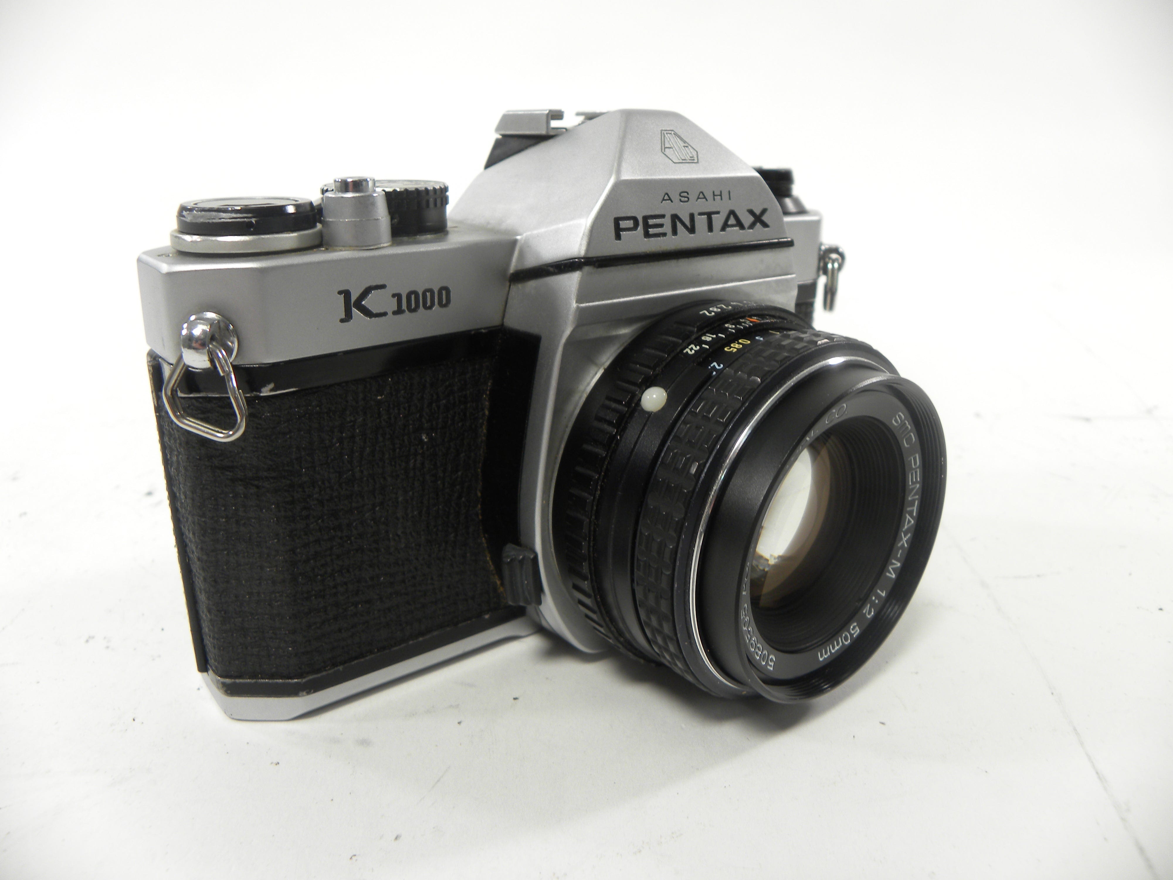 Pentax K-1000 35mm SLR w/SMC Pentax-M 50mm f2