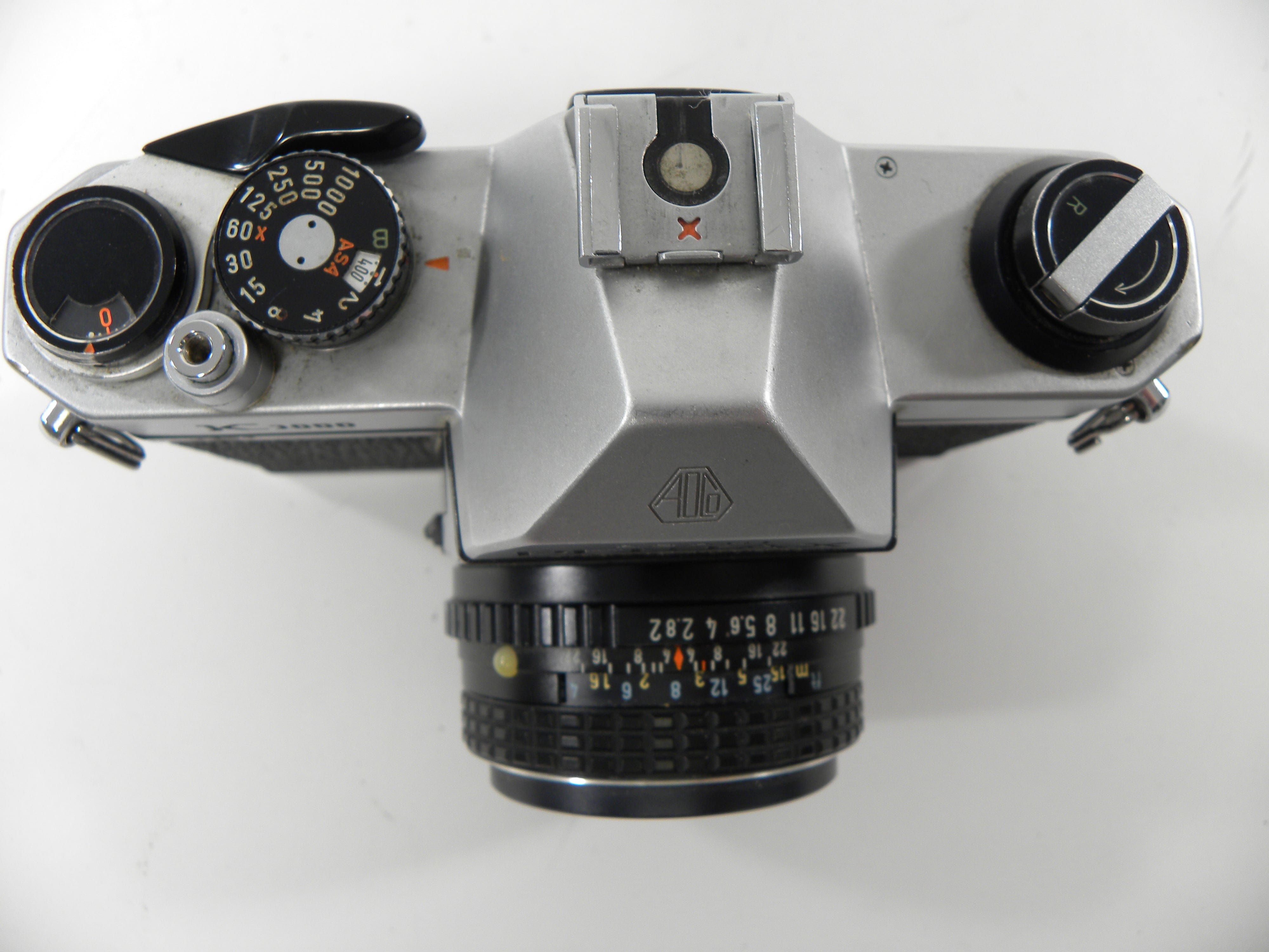 Pentax K-1000 35mm SLR w/SMC Pentax-M 50mm f2