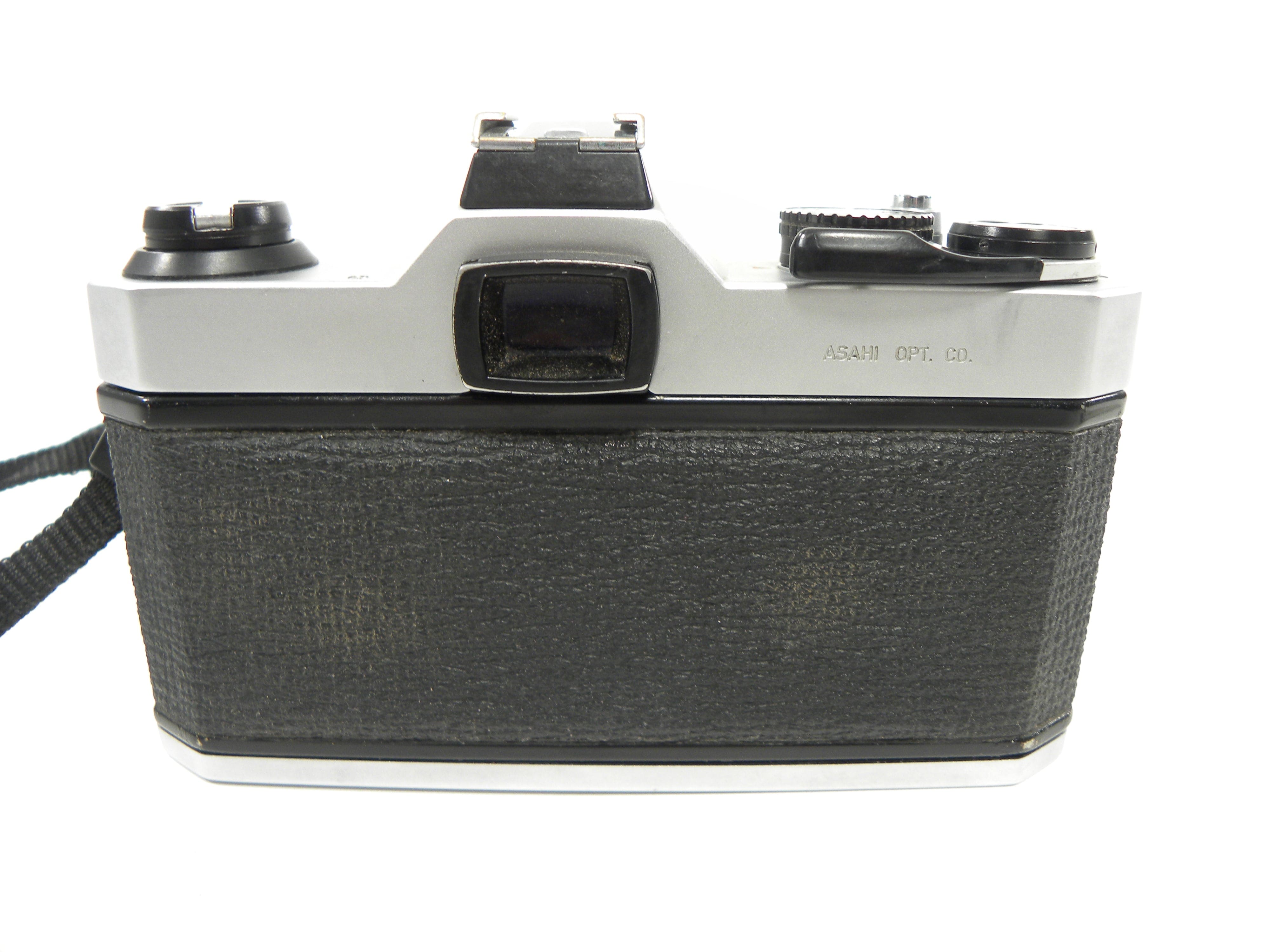 Pentax K-1000 SE 35mm SLR w/SMC Pentax-M 50mm f2