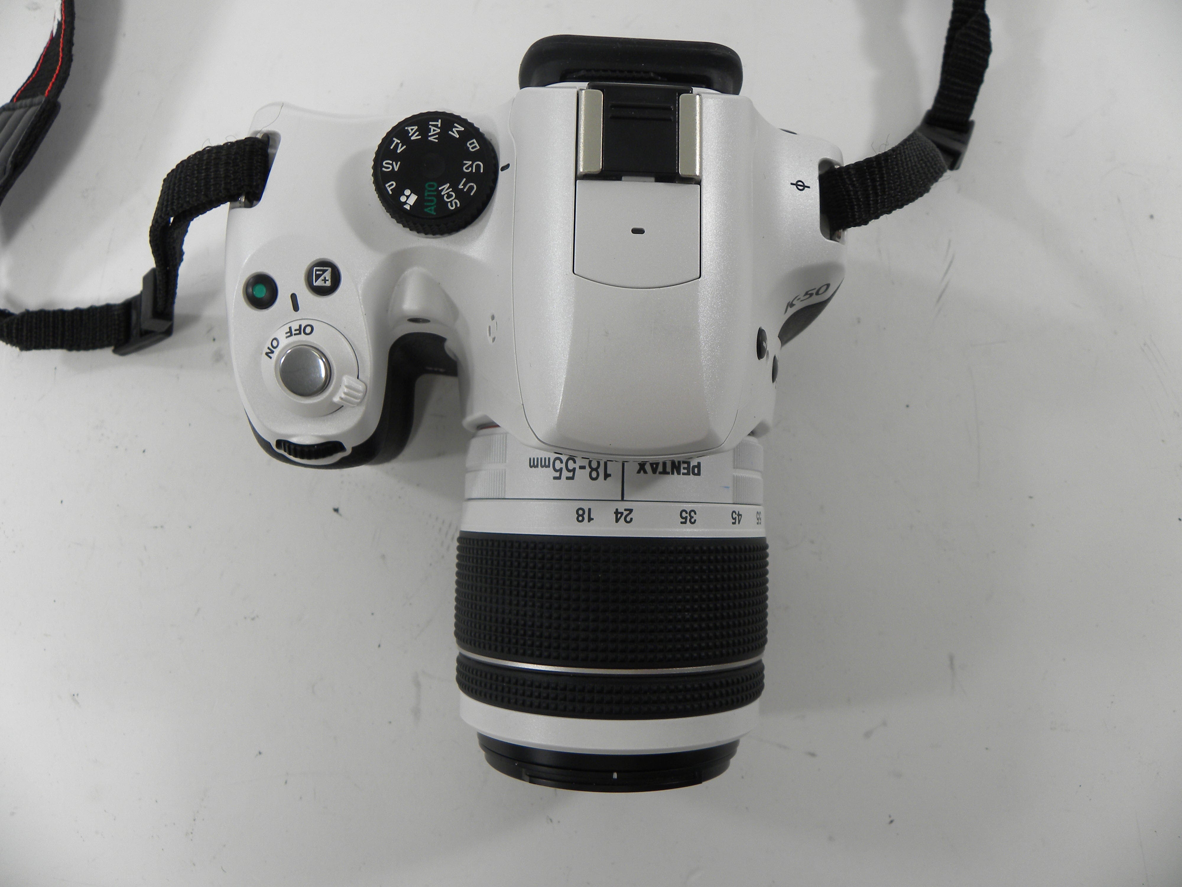 Pentax K-50 SR 16.3mp Digital SLR w/Pentax-DAL 18-55 AL WR Shutter Ct.1,721