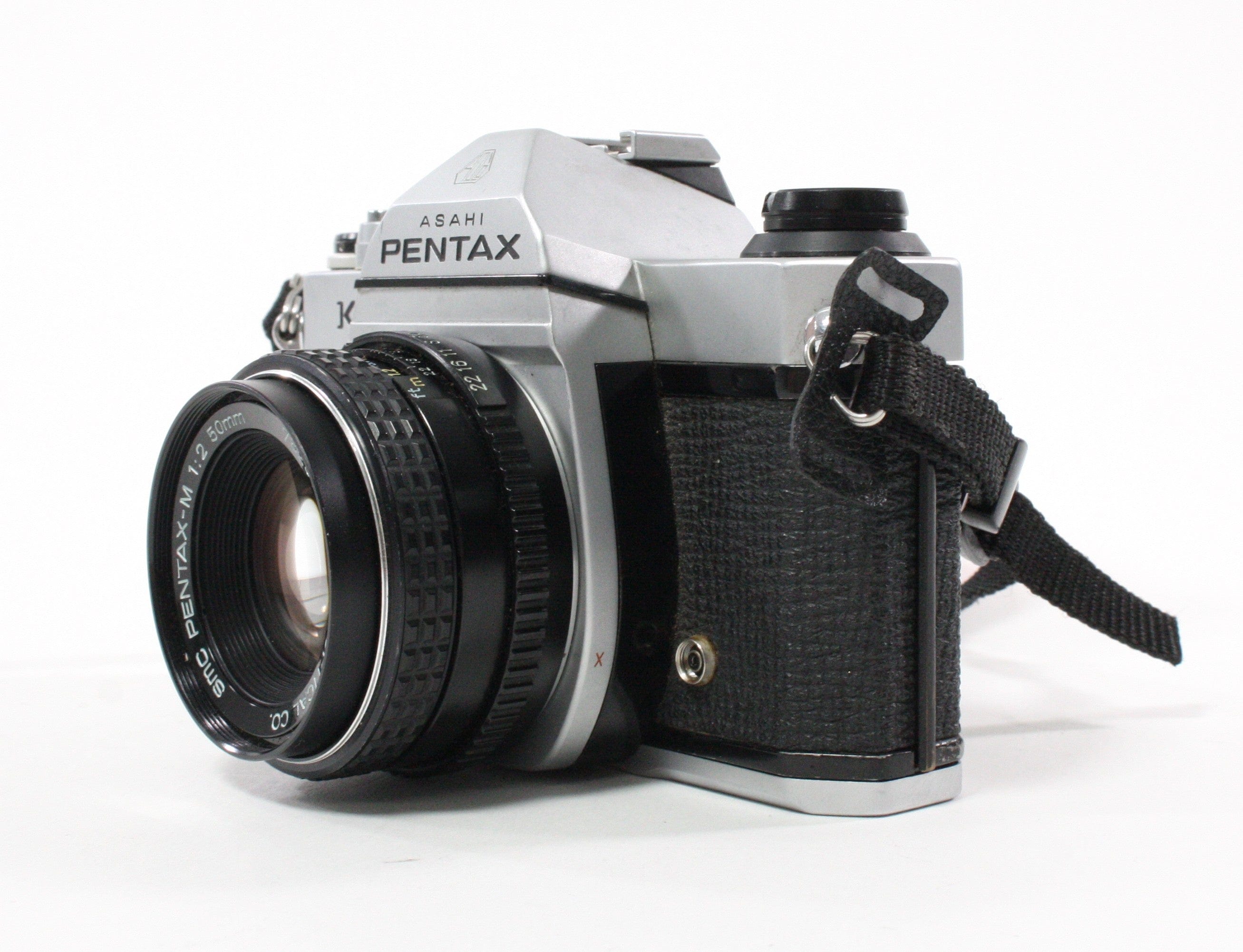 Pentax K1000 35mm SLR Camera with 50mm f/2 Lens