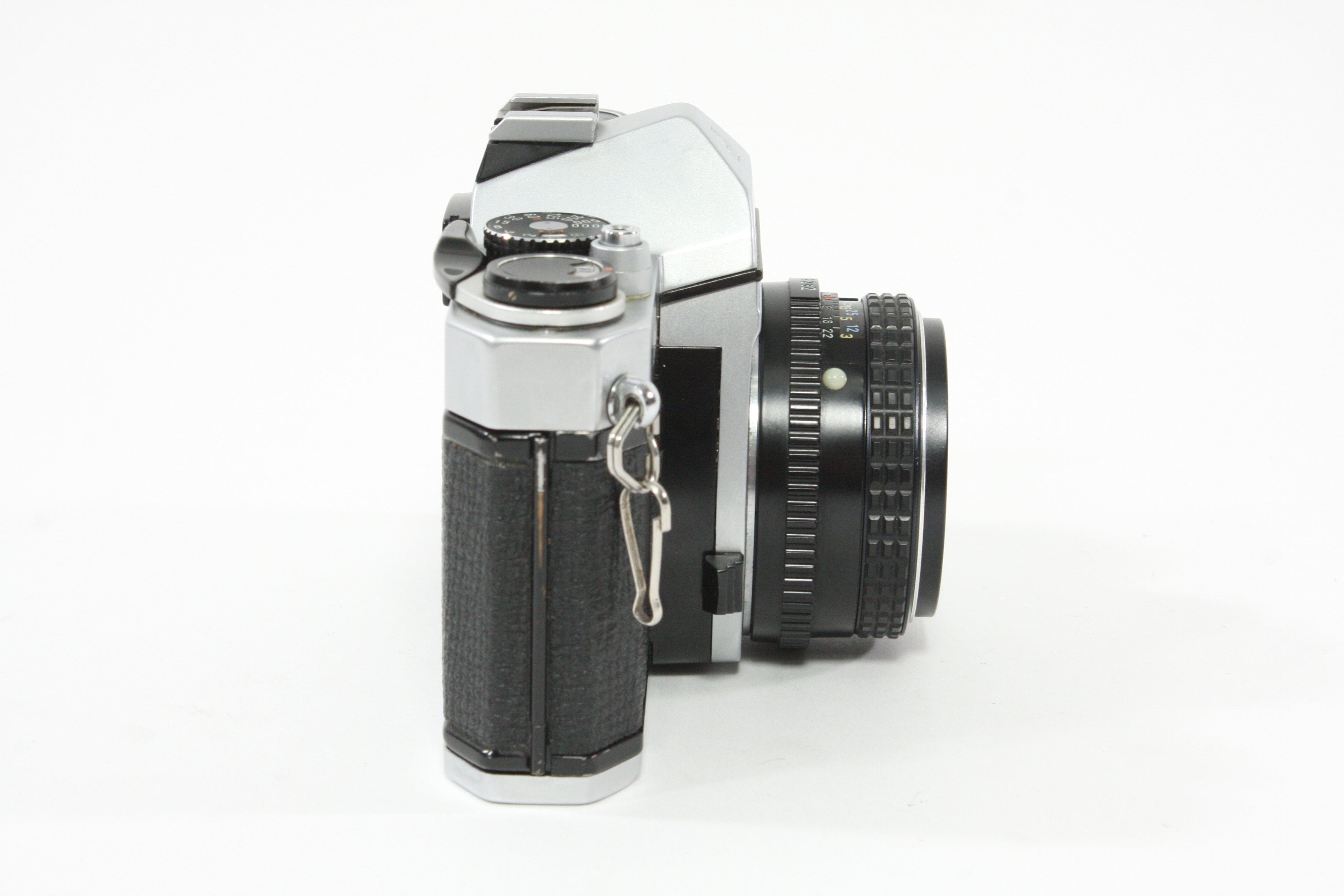 Pentax K1000 with 50mm F2 Lens