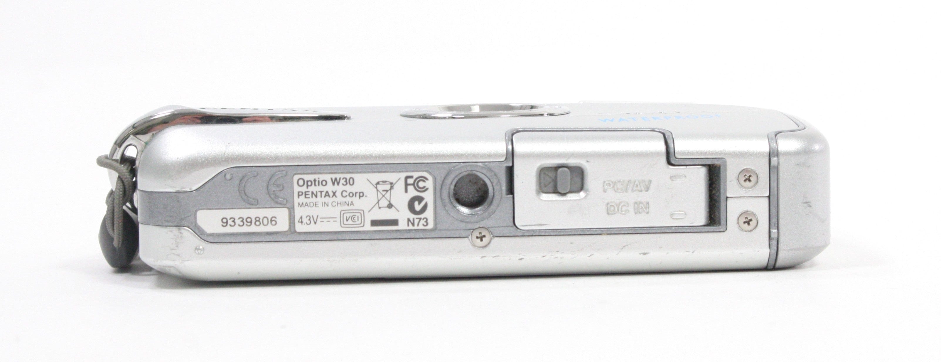 Pentax Optio W30 Waterproof Digital Camera 3x Zoom 7.1mp