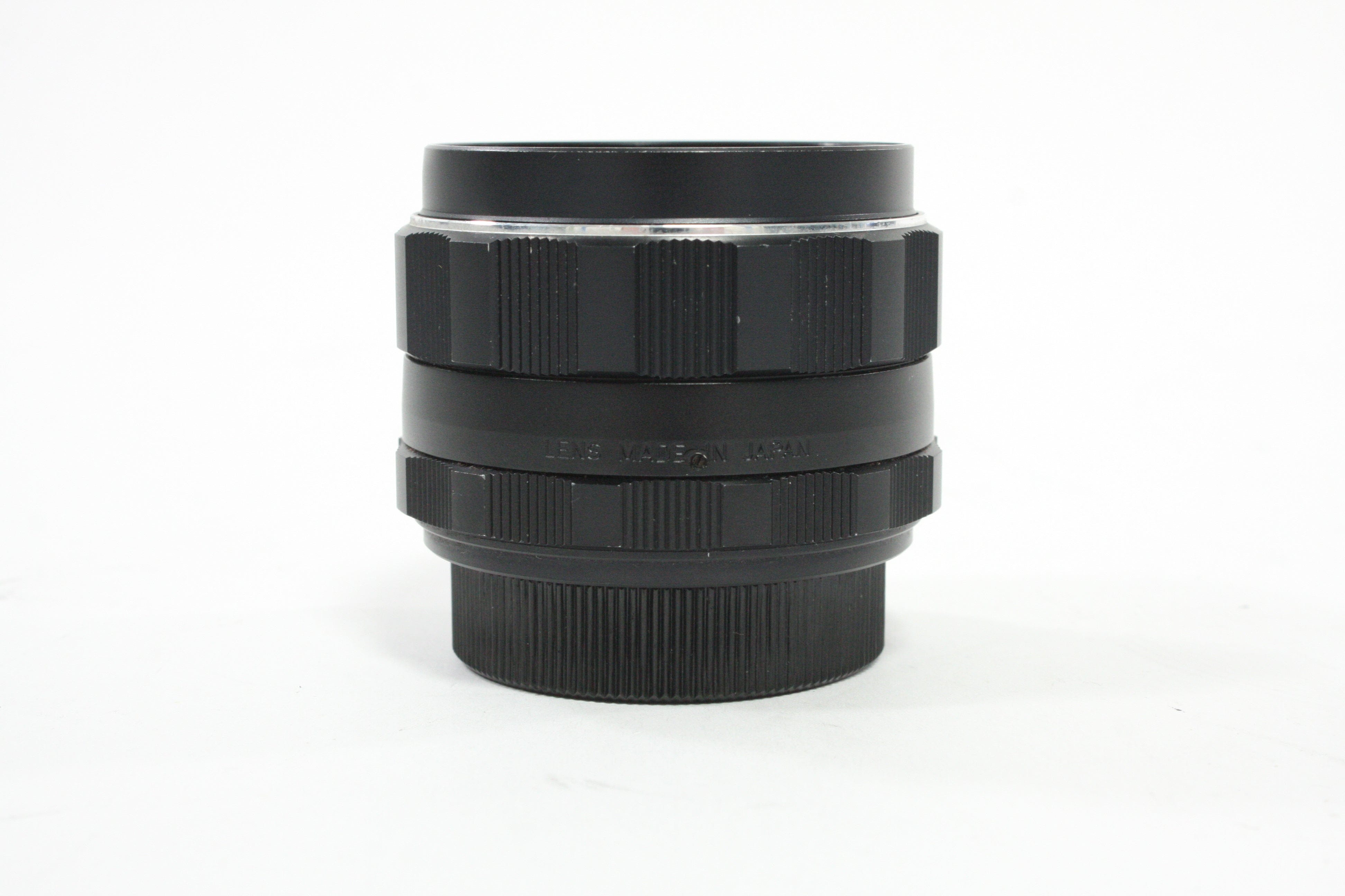 Pentax Takumar 28mm f/3.5 Super-Multi Coated for M42 Screw Mount