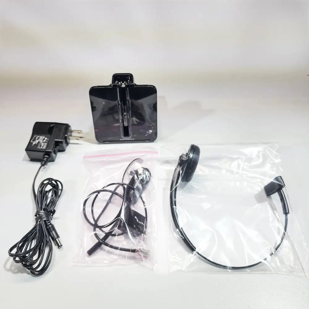 Plantronics CS540 Wireless DECT Headset System 84693-01 (Poly) C054 Noise-Canceling - Refurbished