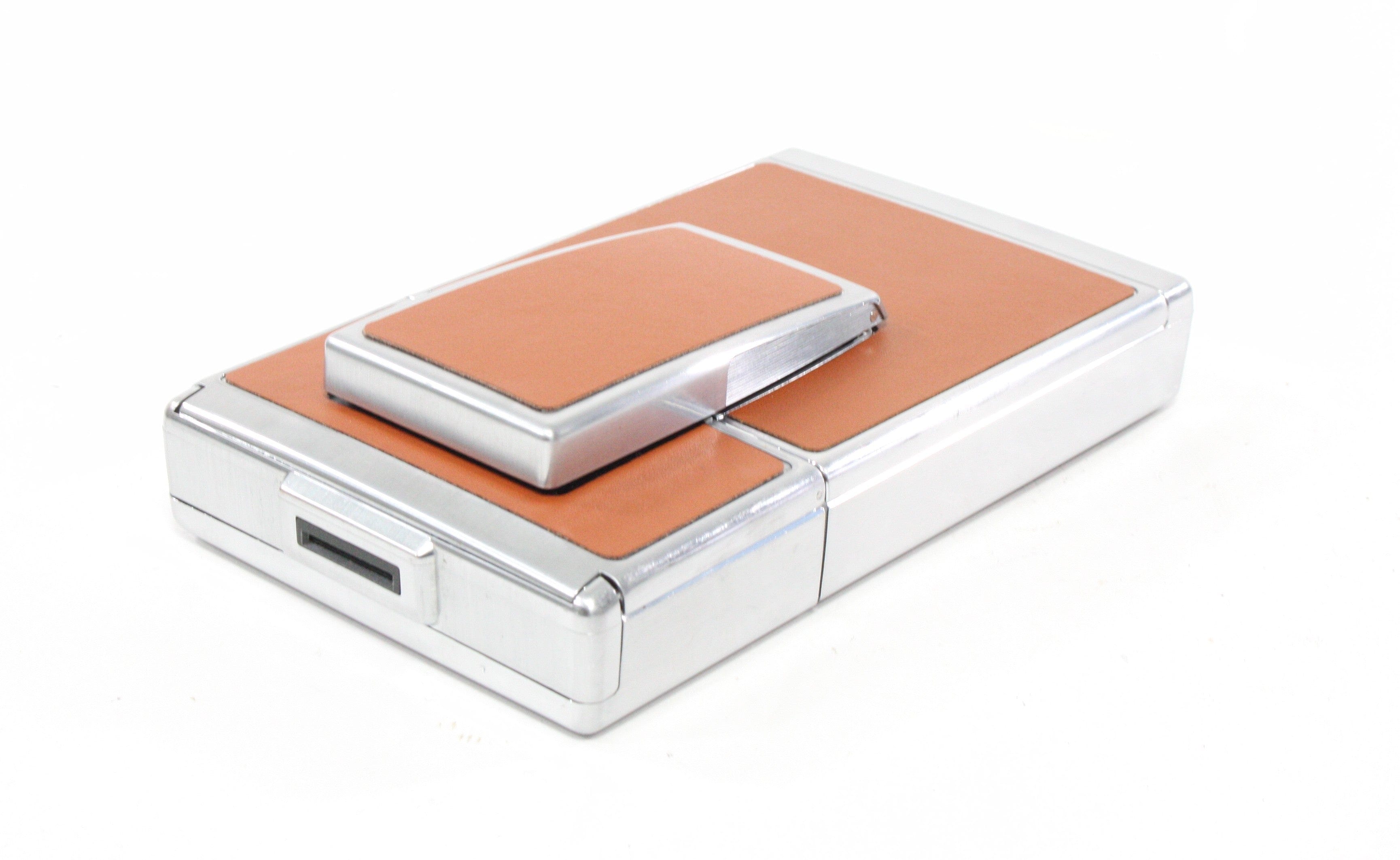 Polaroid SX-70 Camera Refurbished by Retrospekt