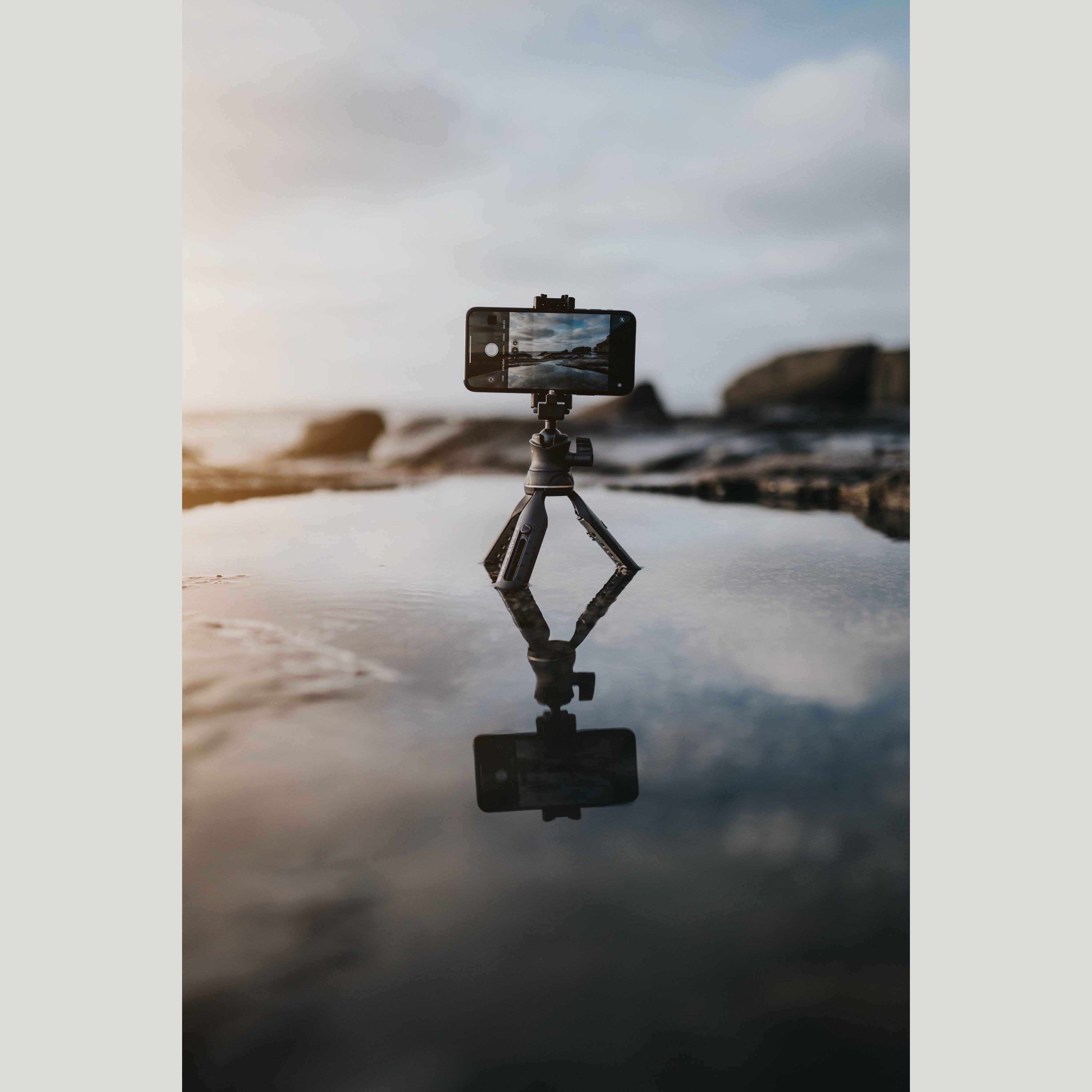 Promaster Hitchhiker Convertible Tripod