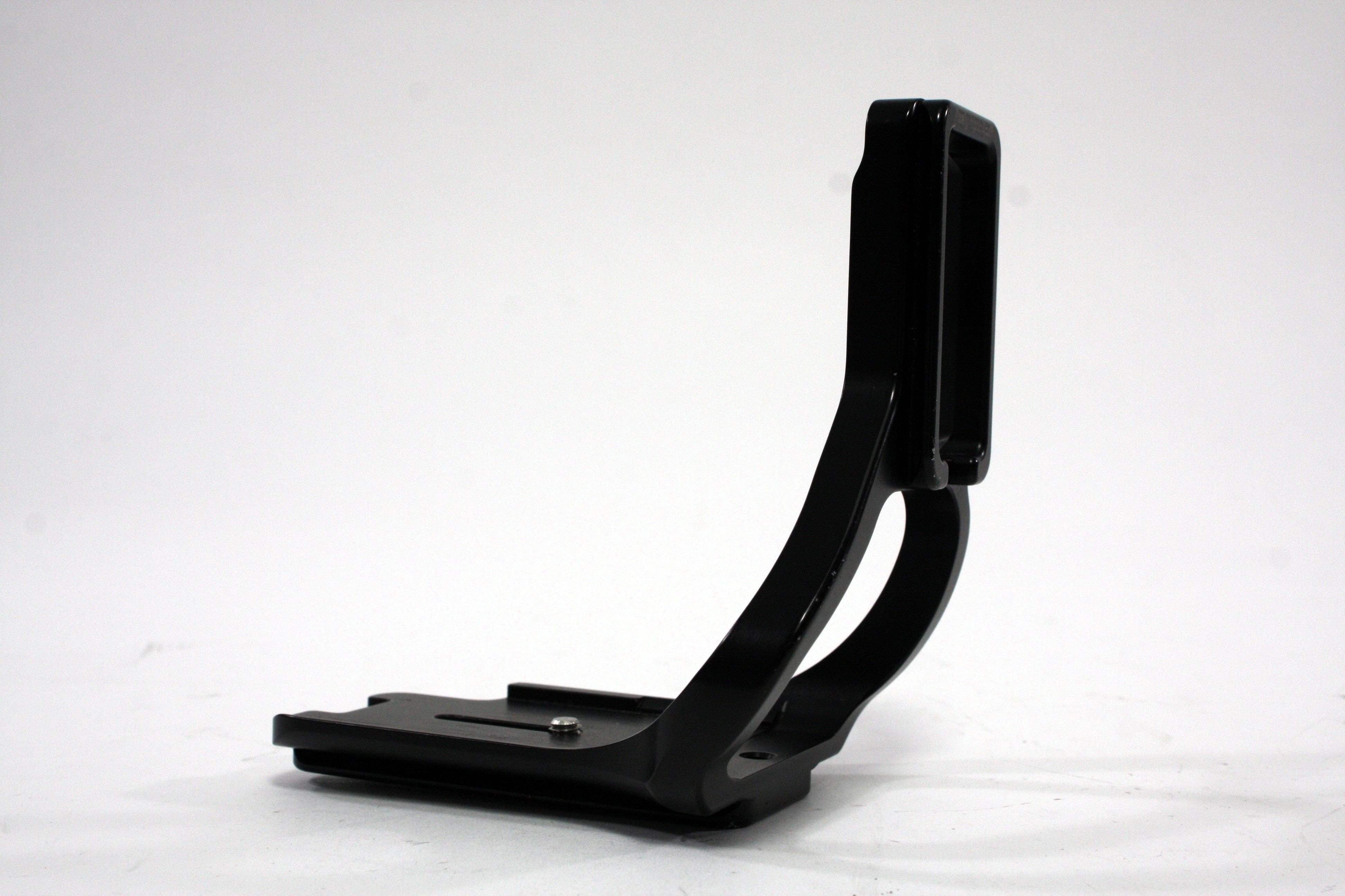 Really Right Stuff BMBD12-L for Nikon D810 with Grip
