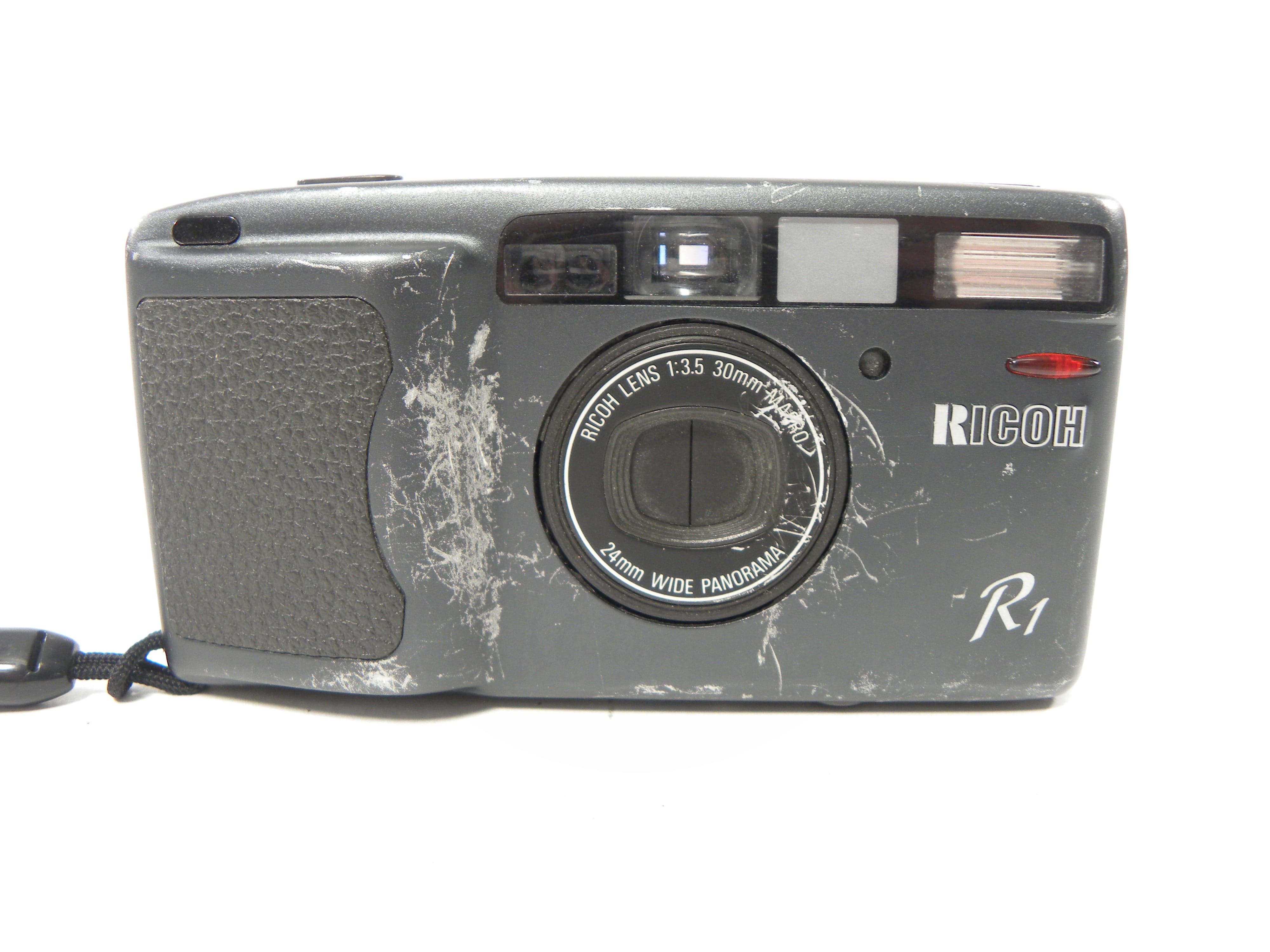 Ricoh R1 35mm Camera