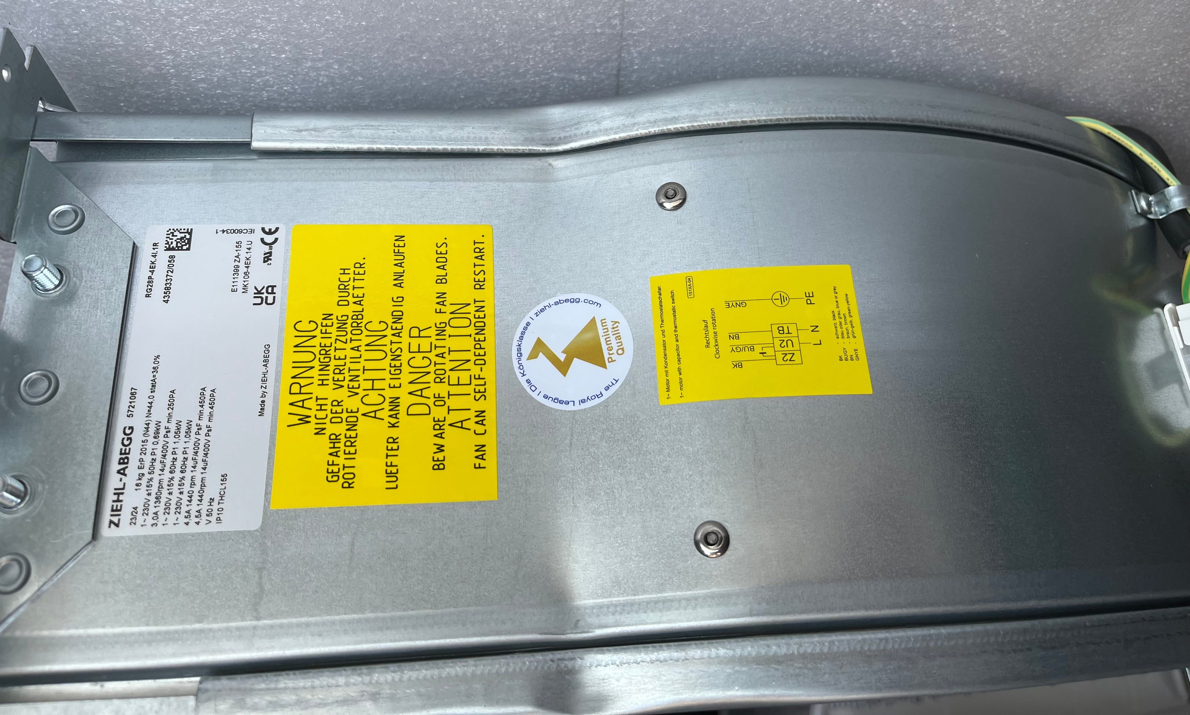 RG28P-4EK.4I.1R 6SL3362-0AG00-0AA1 ZIEHL-ABEGG centrifugal fan for Siemens S120 frequency converters Fan