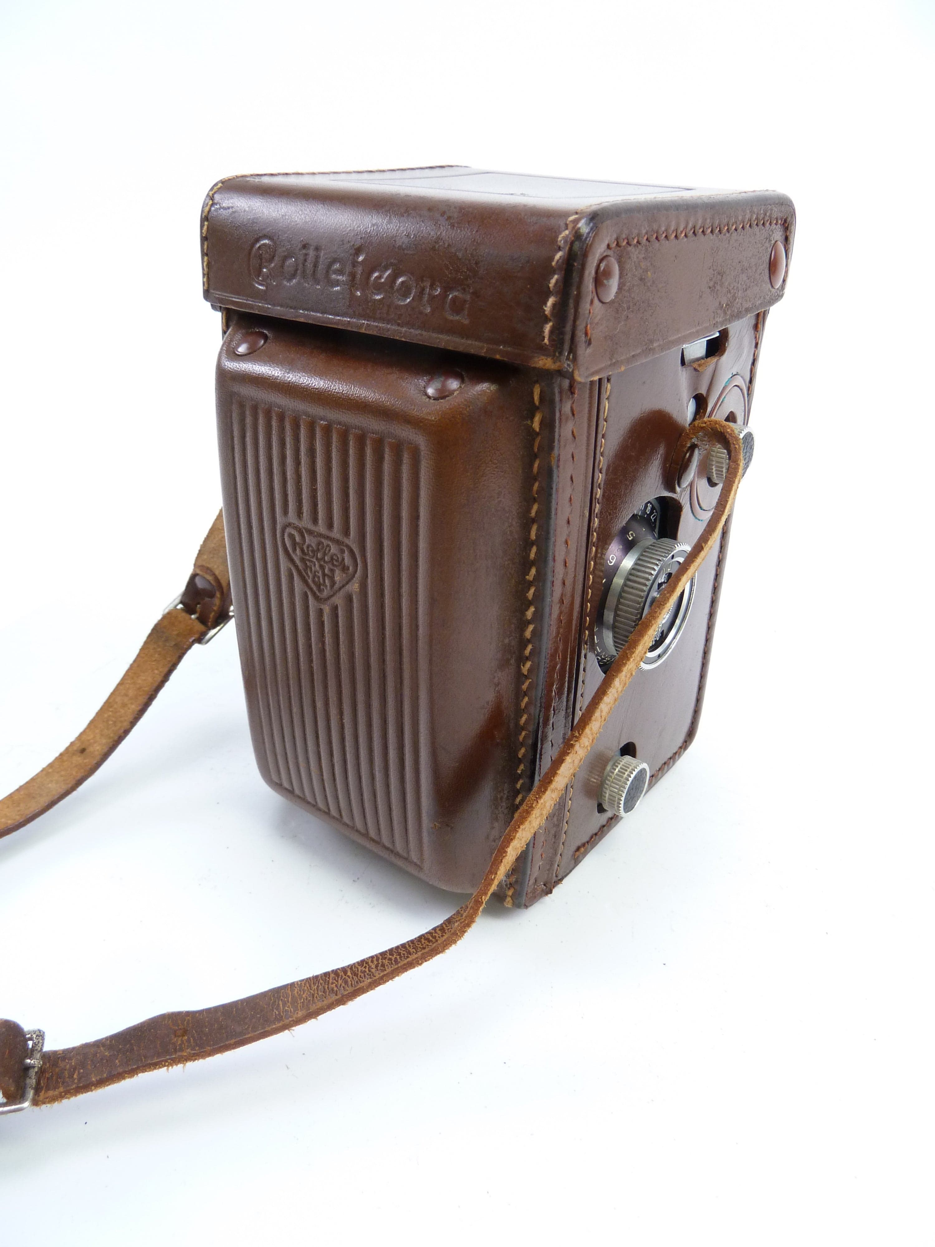 Rollei Rolleicord VB Serial # 2126471 with case