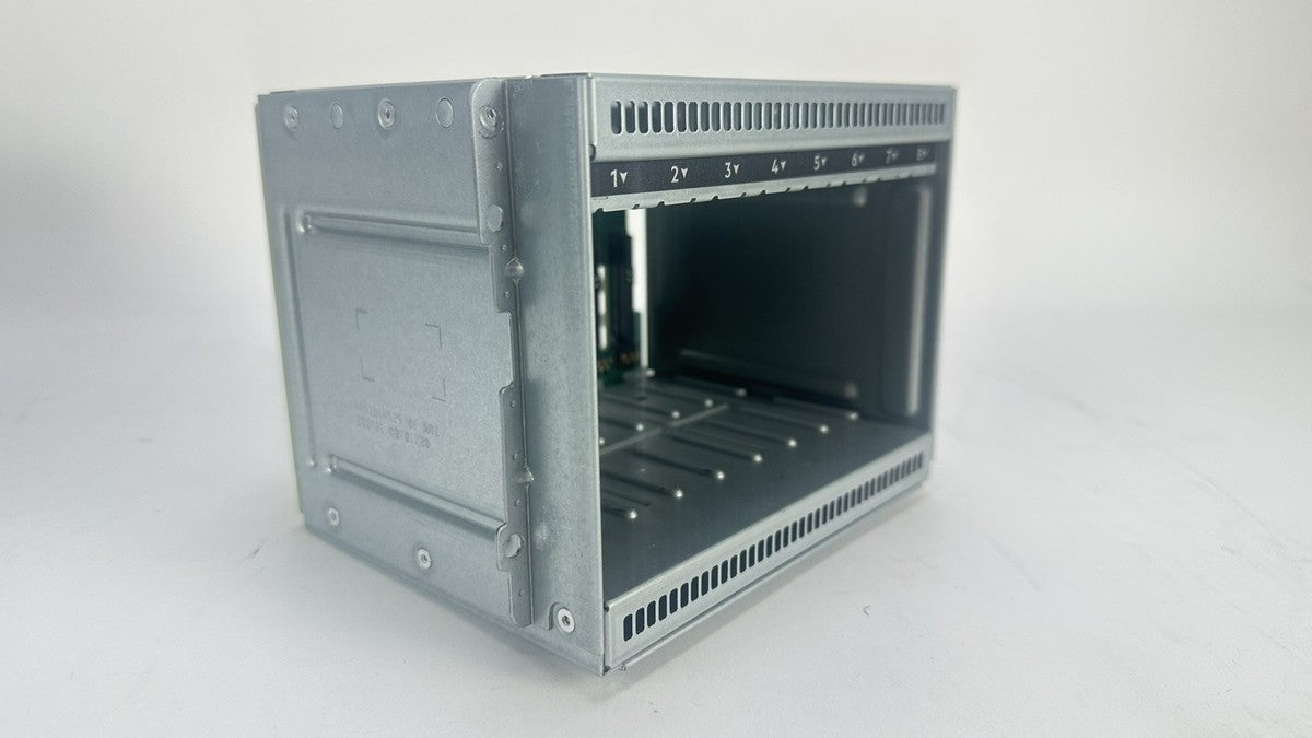 HPE 874568-B21 ML350 Gen10 8SFF Drive cage kit w/backplane SATA/SAS SC G10 SFF