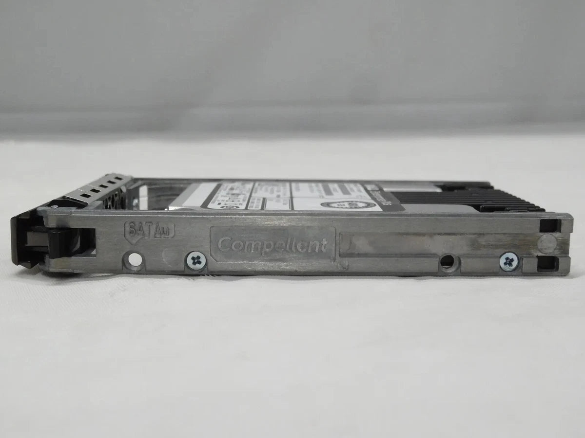 0JGXK2 JGXK2 Dell Toshiba PX05SRB048Y 480GB RI SAS 12Gb/s 2.5'' SSD Gen13 Tray