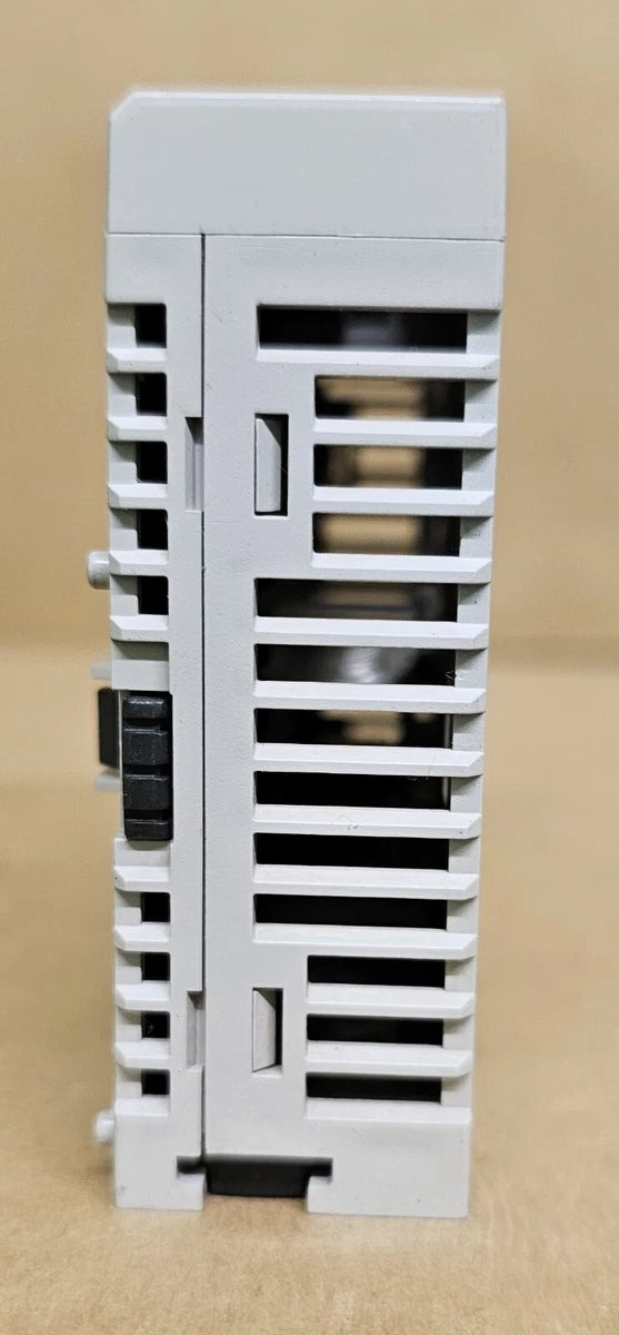 IDEC FC4A-N08B1  24VDC MODULE|296601462705