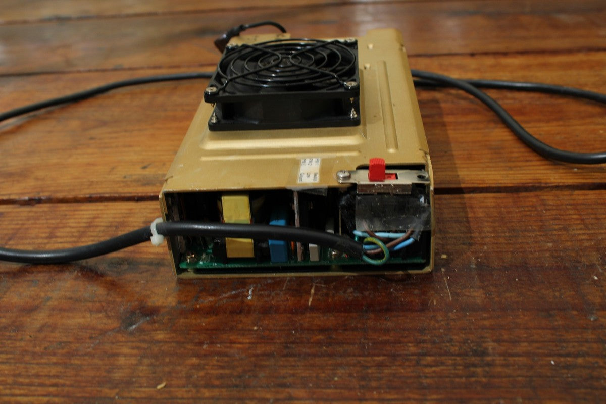 ASTEC LPQ252 Power Supply 100-250VAC 4.5A 50/60/440 Hz