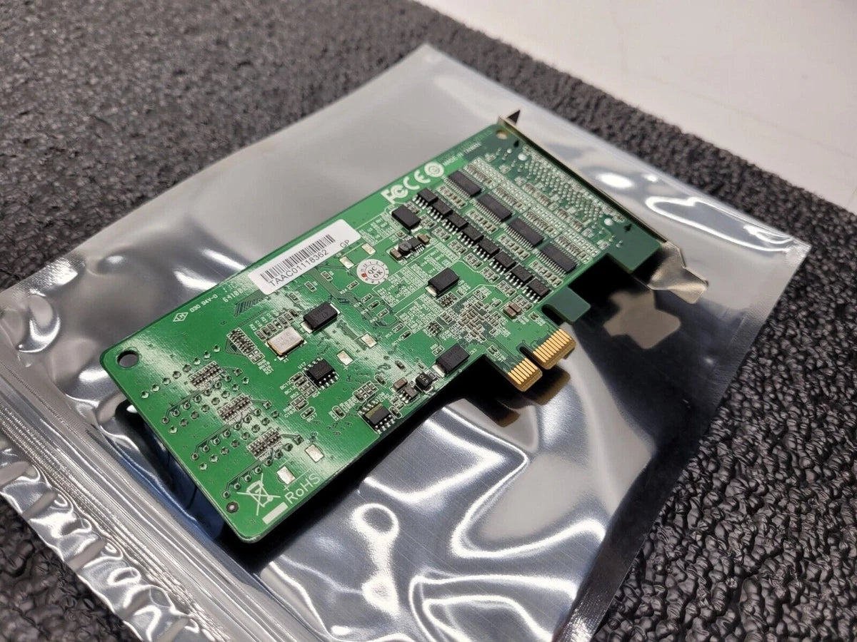 Moxa CP-118EL 8 Port Low Profile PCI Express Board RS-232/422/485 Damaged Cable