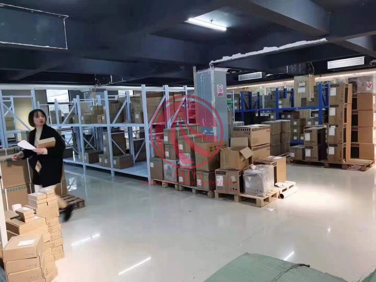 IDEC  FC4A-T08S1  24VDC 20mA ,5VDC 10mA .NEW IN BOX|286744188280