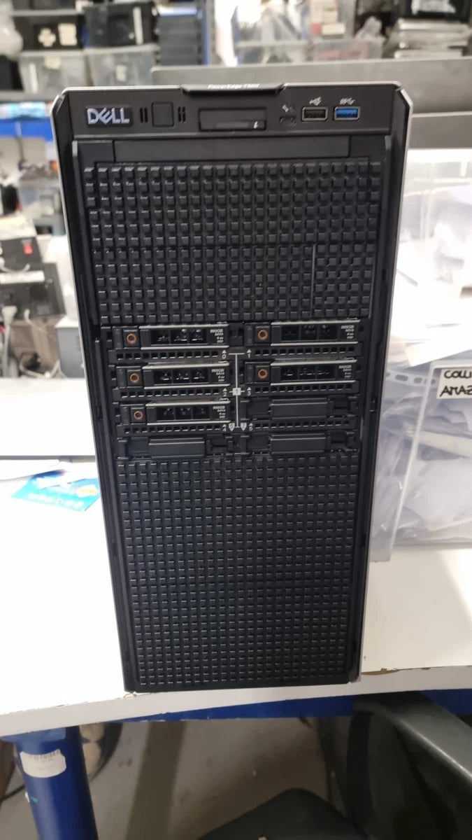 Server Dell PowerEdge T560, Intel Xeon 4509Y, 64GB RAM, 5 SSD da 960GB (4.8 TB
