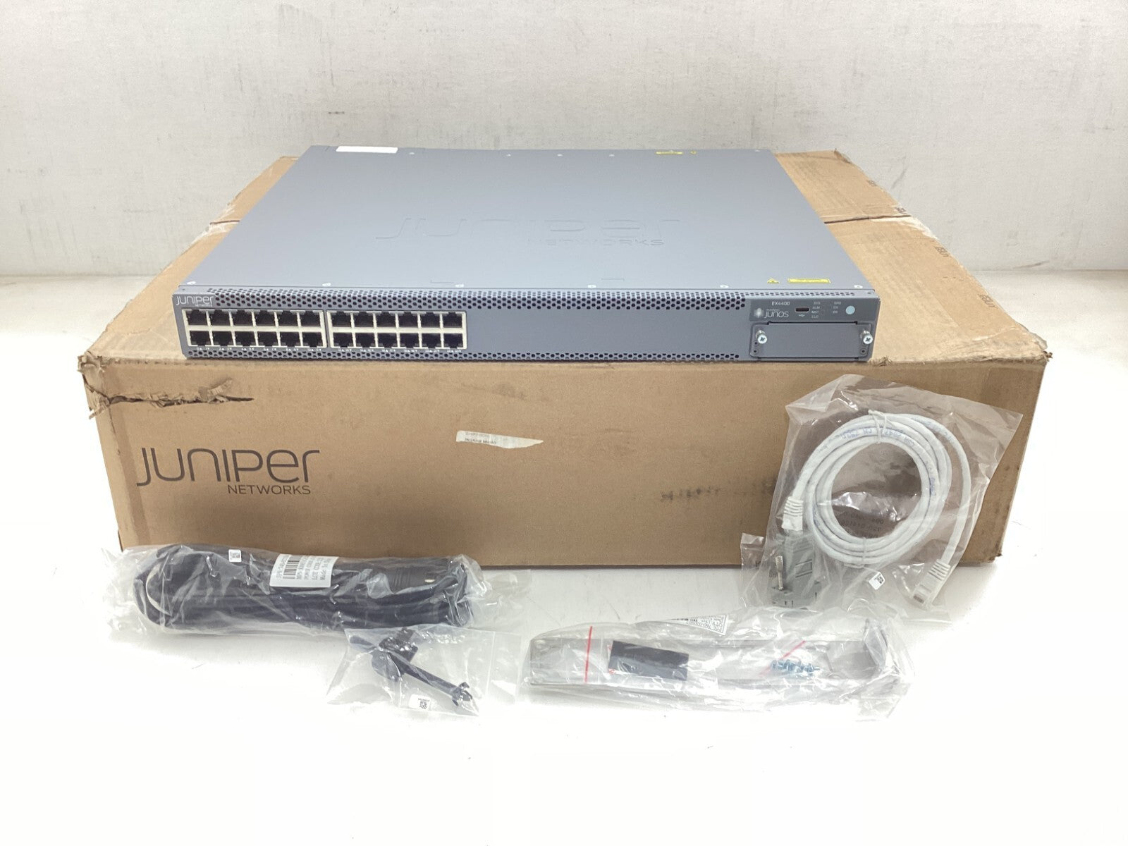 Juniper Networks EX4400-24T 24-Port Managed Switch - Rack-mountable|125892851207
