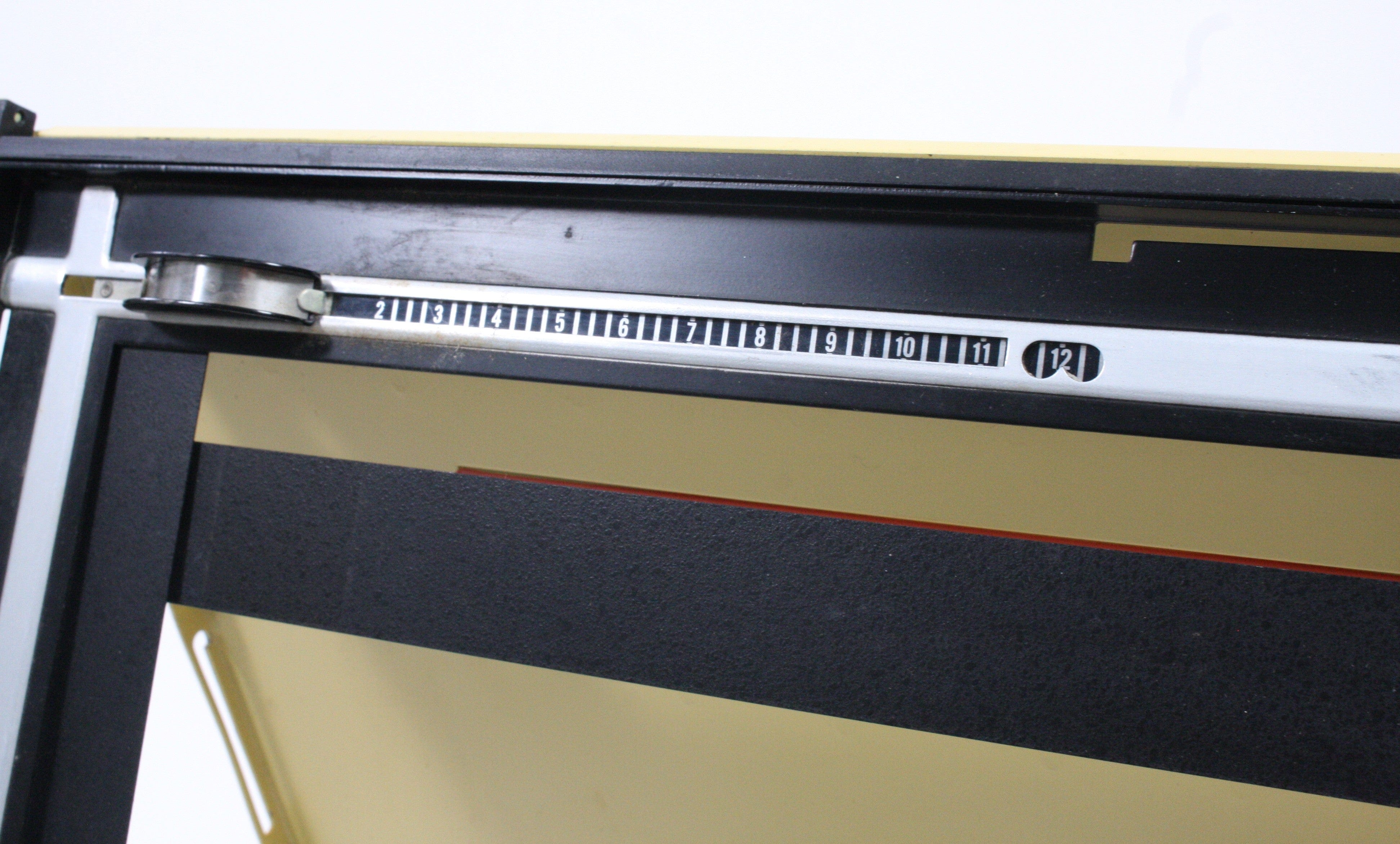 Saunders 14x17 Four Blade Easel