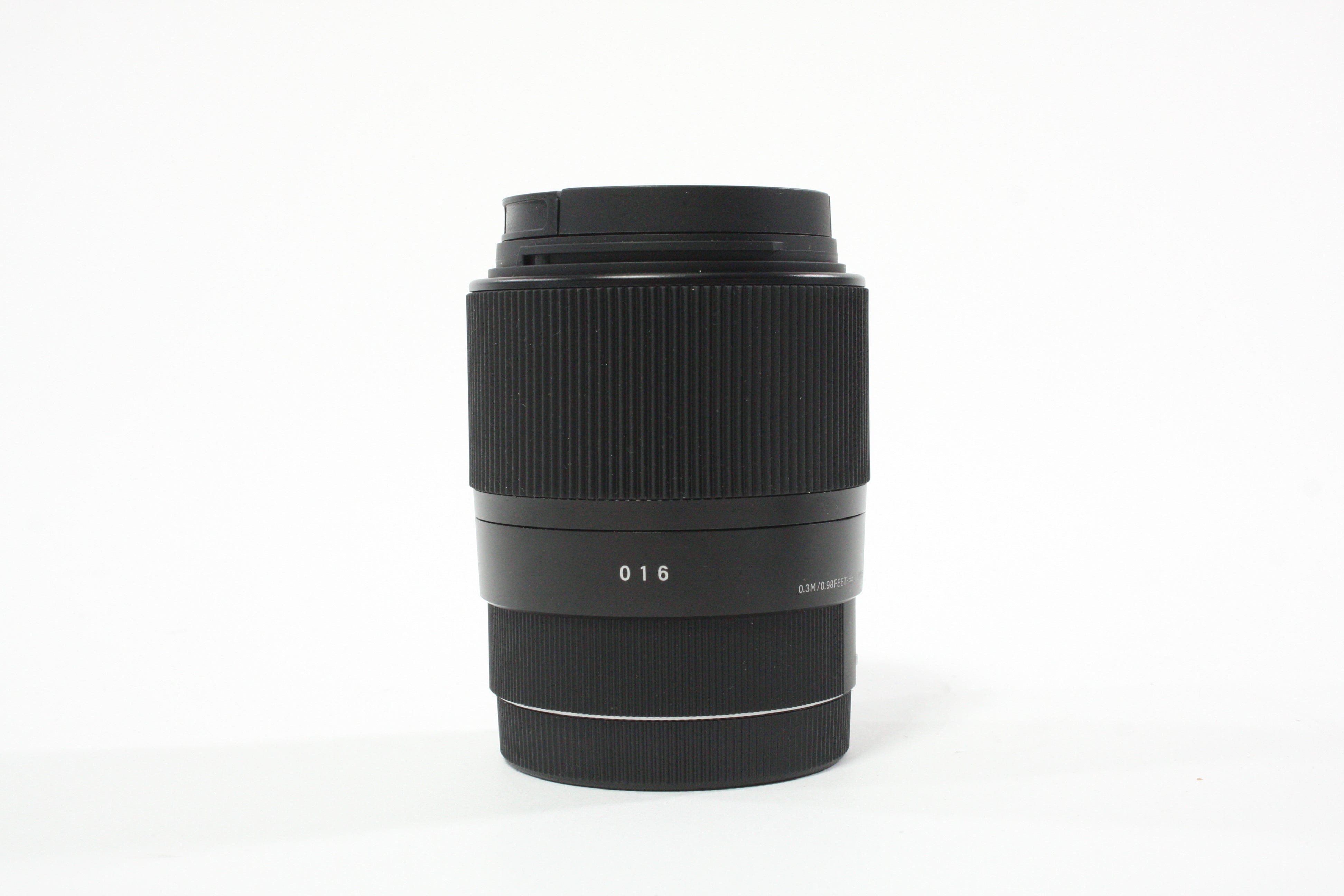 Sigma 30mm f/1.4 DC DN Contemporary Lens for Sony E Mount (APS-C)