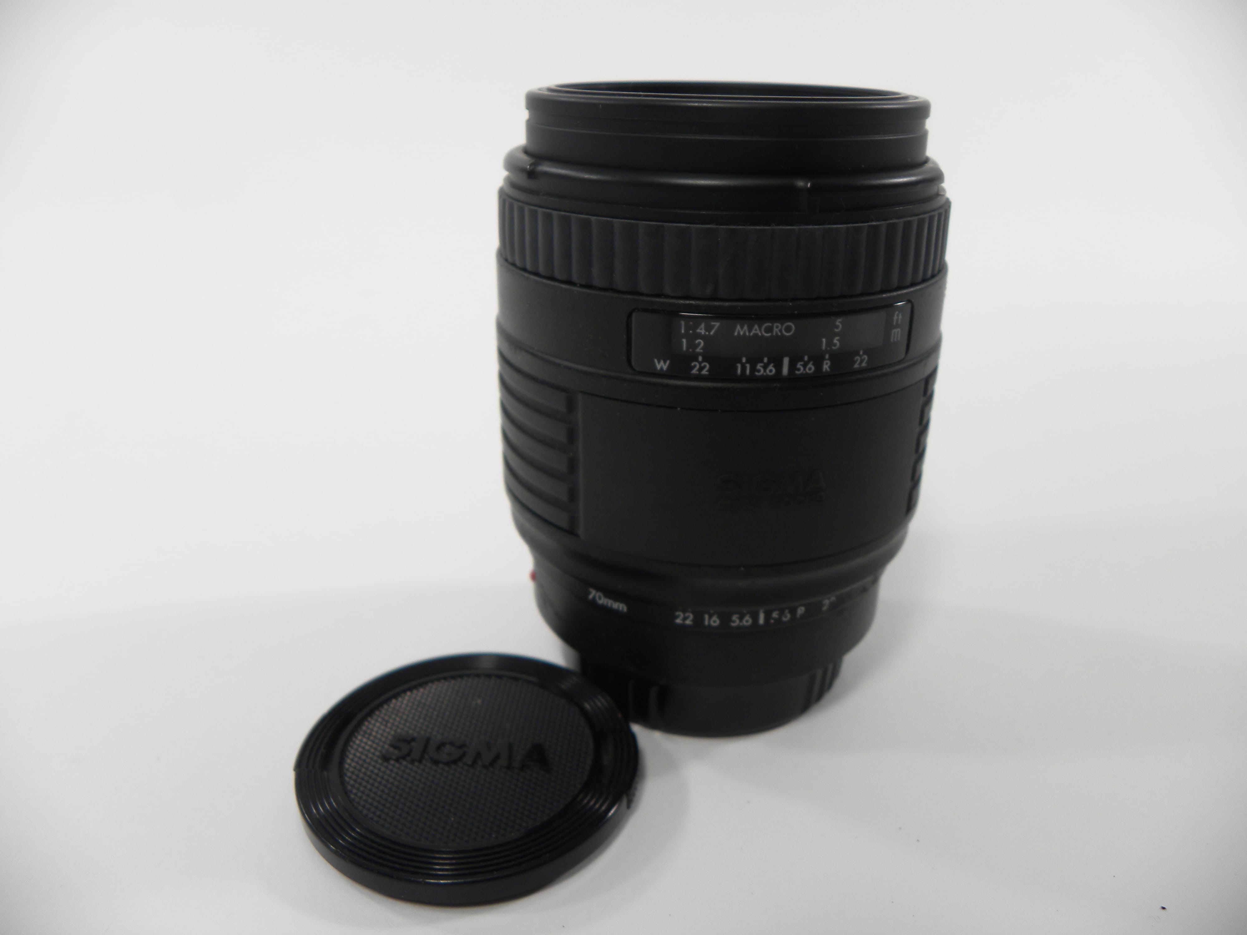 Sigma UC Zoom 70-210mm f4-5.6  A Mount