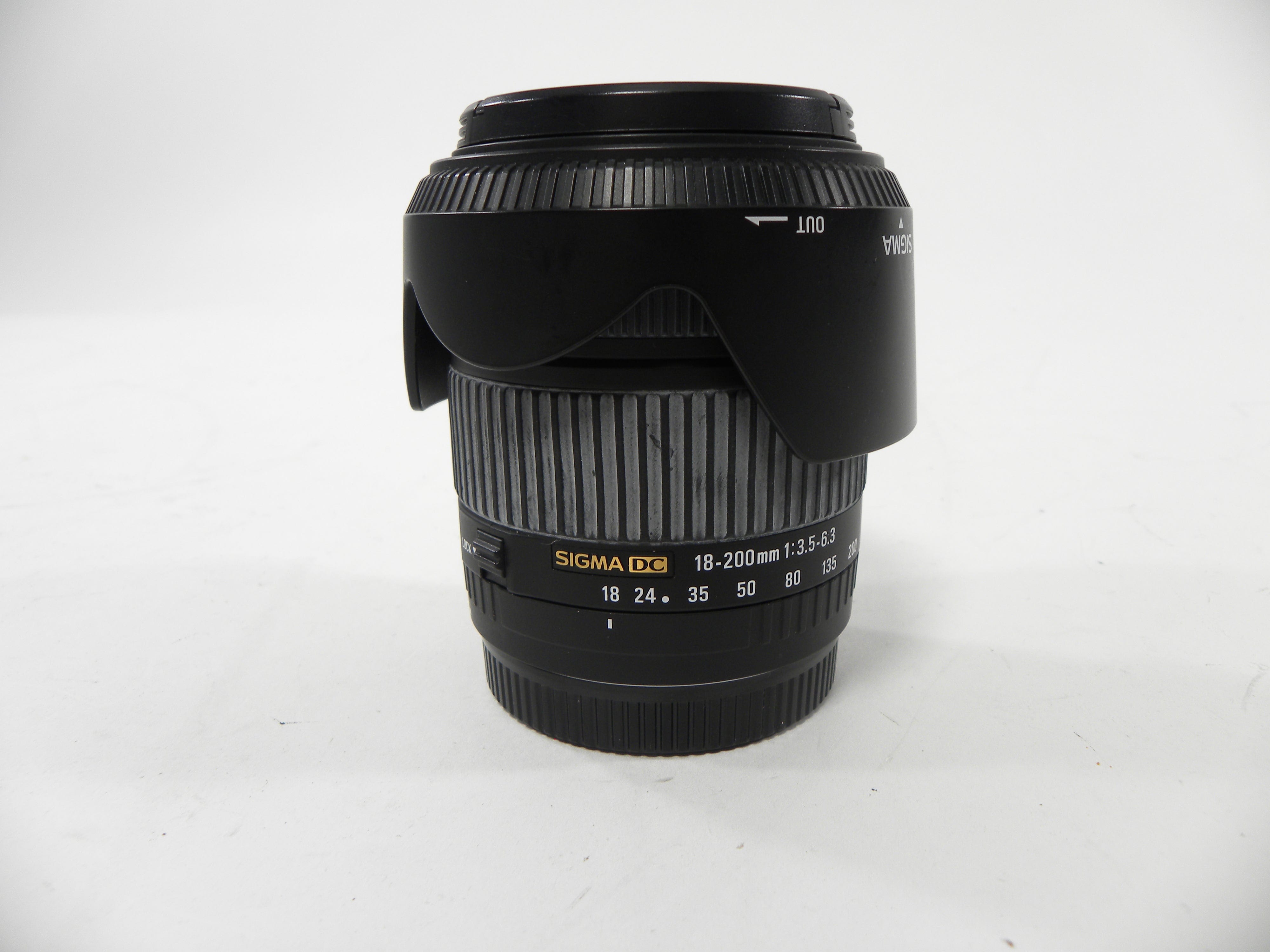 Sigma Zoom DC 18-200mm f3.5-6.3 Canon EF-S Mount