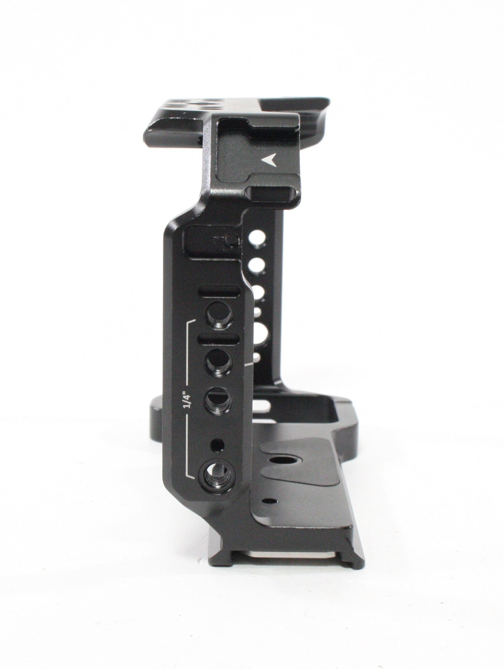 SmallRig Cage for Sony A7IV, A7RV& A7SIII Cameras Model 3667