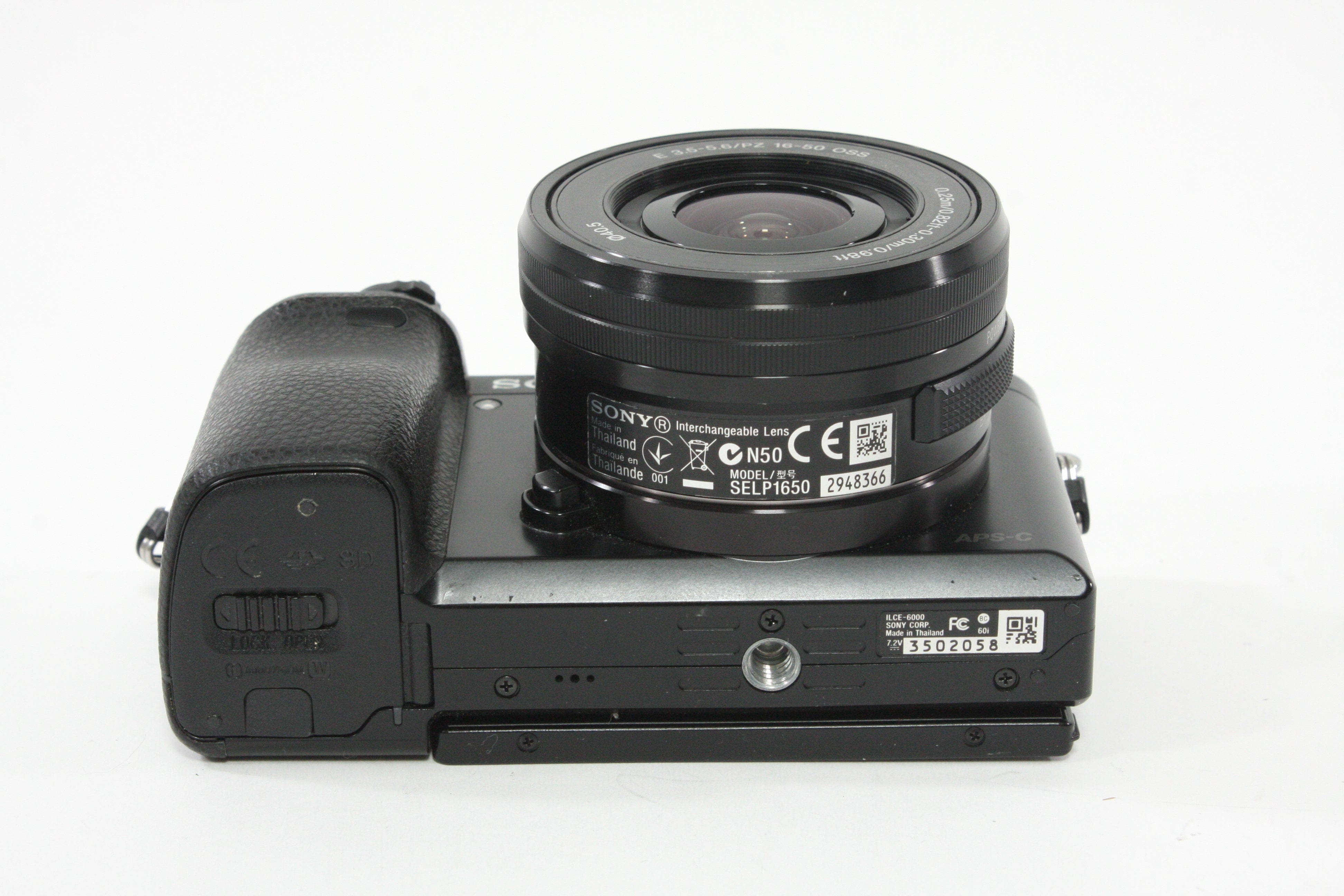 Sony a6000 w/16-60mm F3.5-5.6 Lens + SmallRig Cage and Battery Grip - Shutter Count 7307