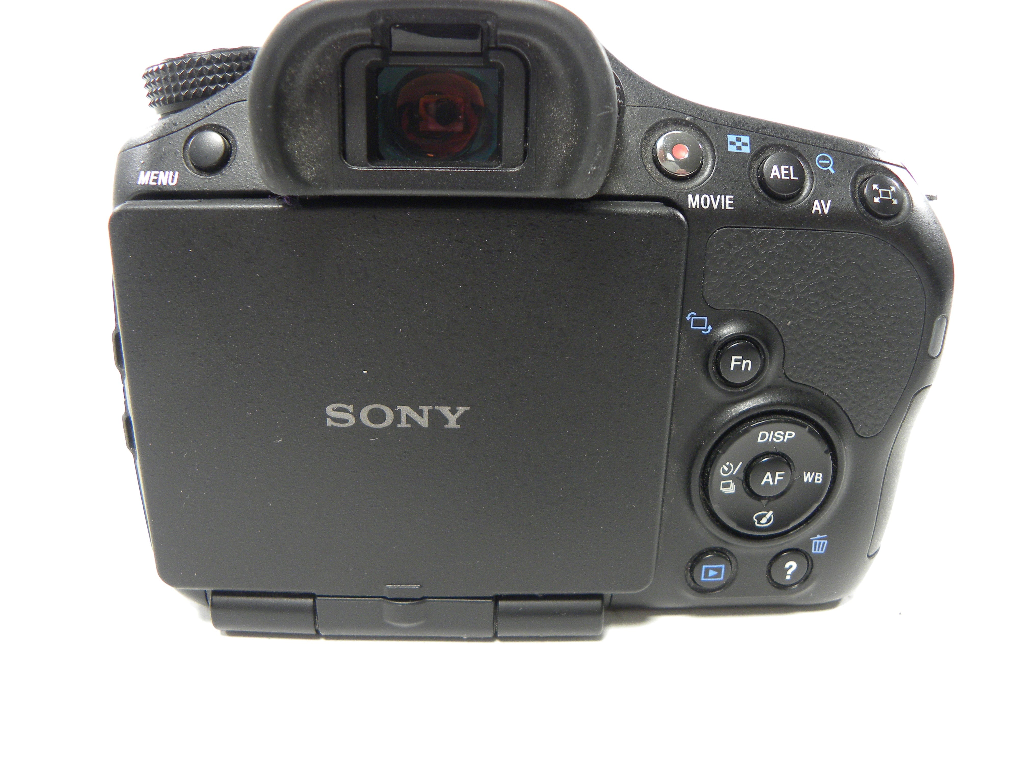 Sony a65 24.3mp Digital SLR w/ DT 18-135mm f3.5-5.6 A Mount