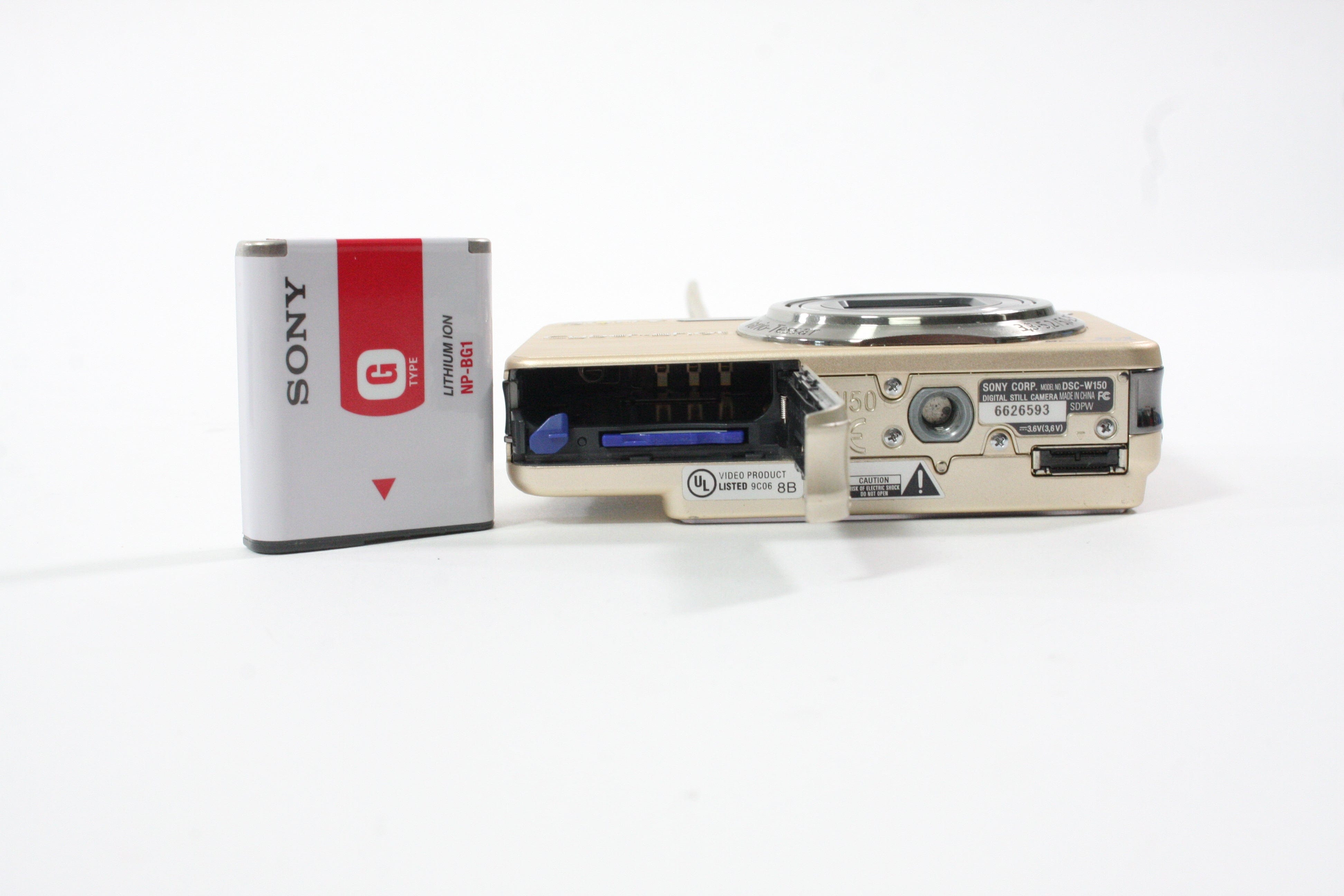 Sony Cyber-shot DSC-W150 Digital Point-and-Shoot with 2GB Memory Stick 5x Zoom 8.1mp