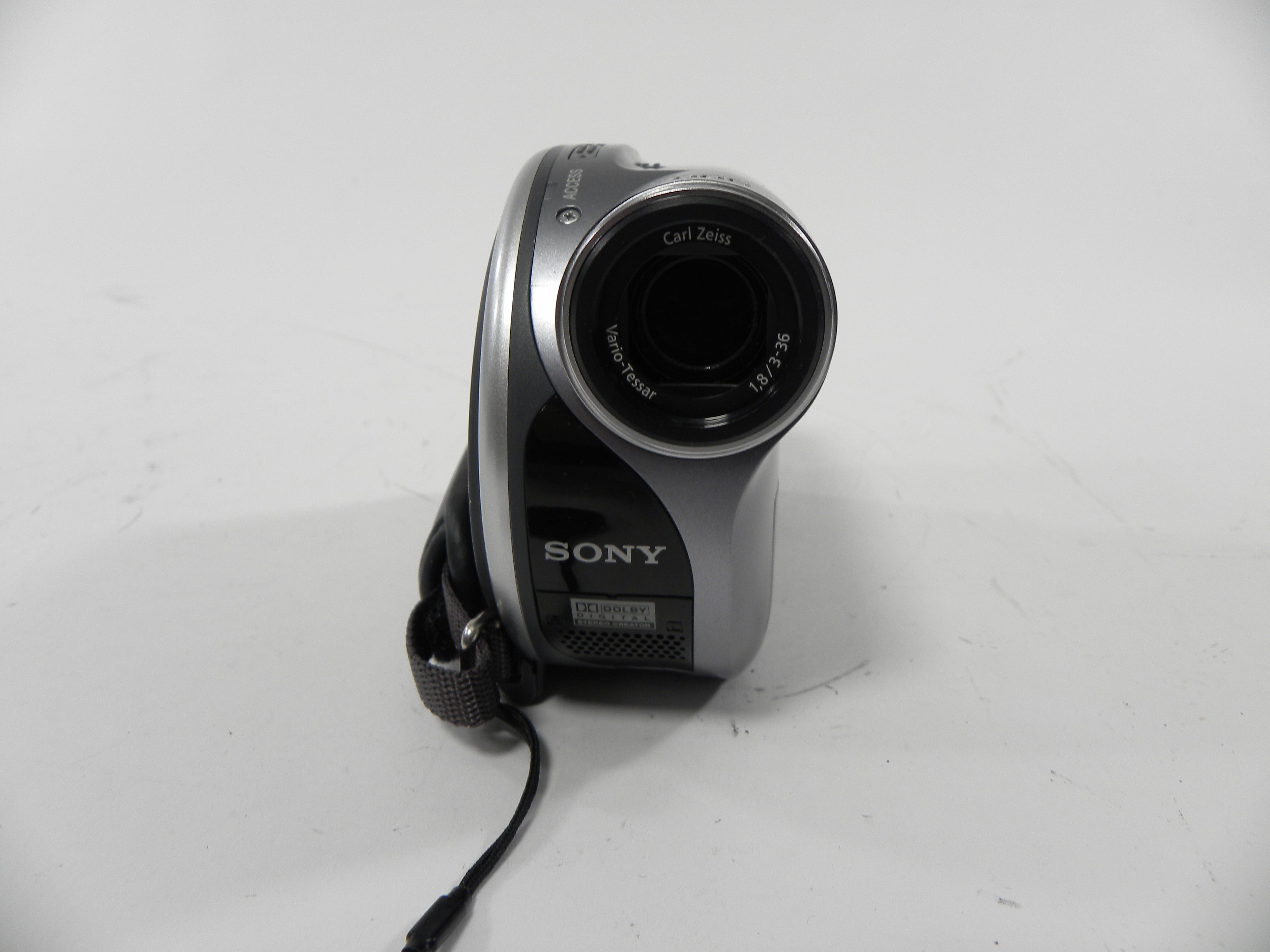 Sony DCR-DVD205 RW Handycam Camcorder