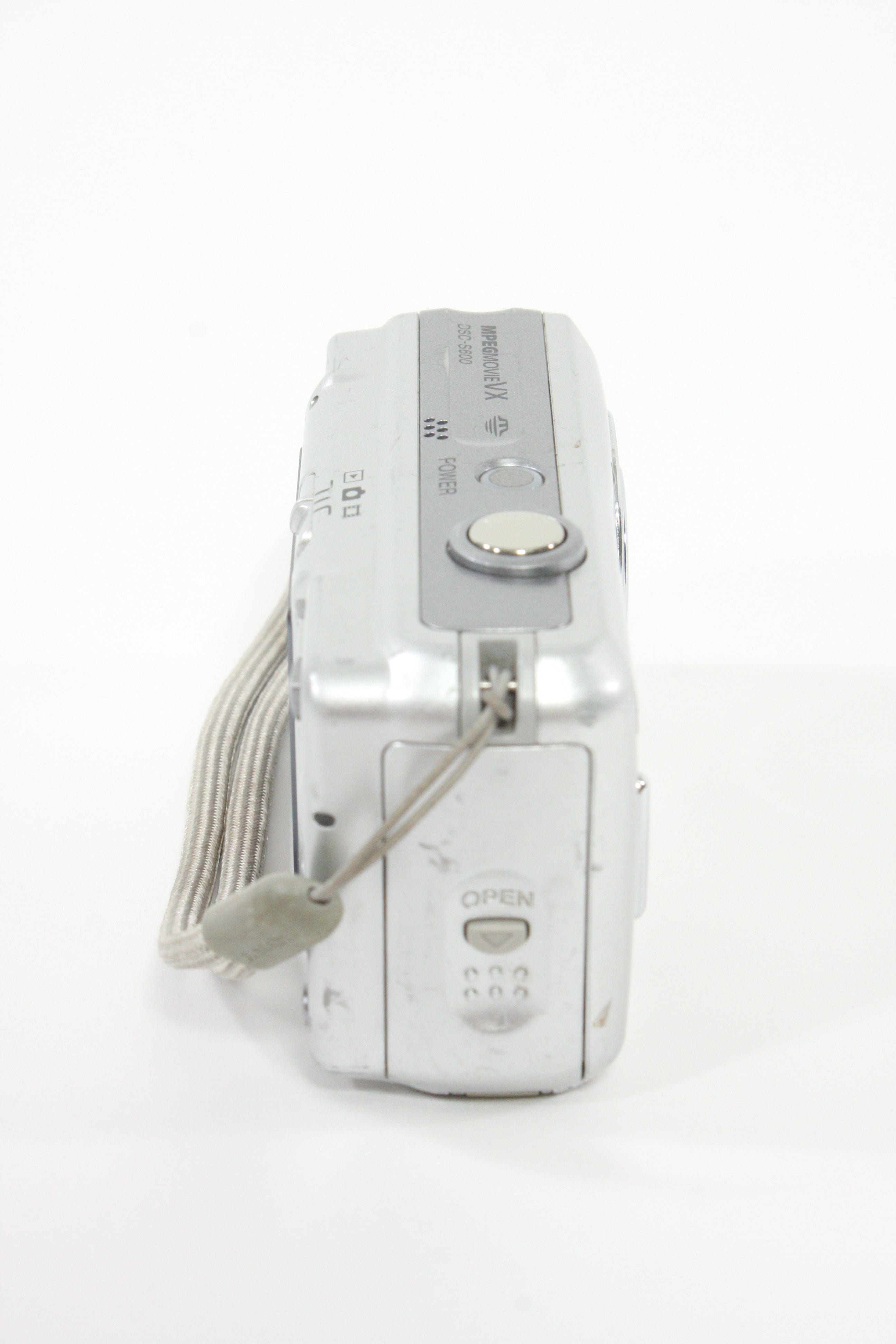 Sony DSC-5600 Digital Camera 6 MP