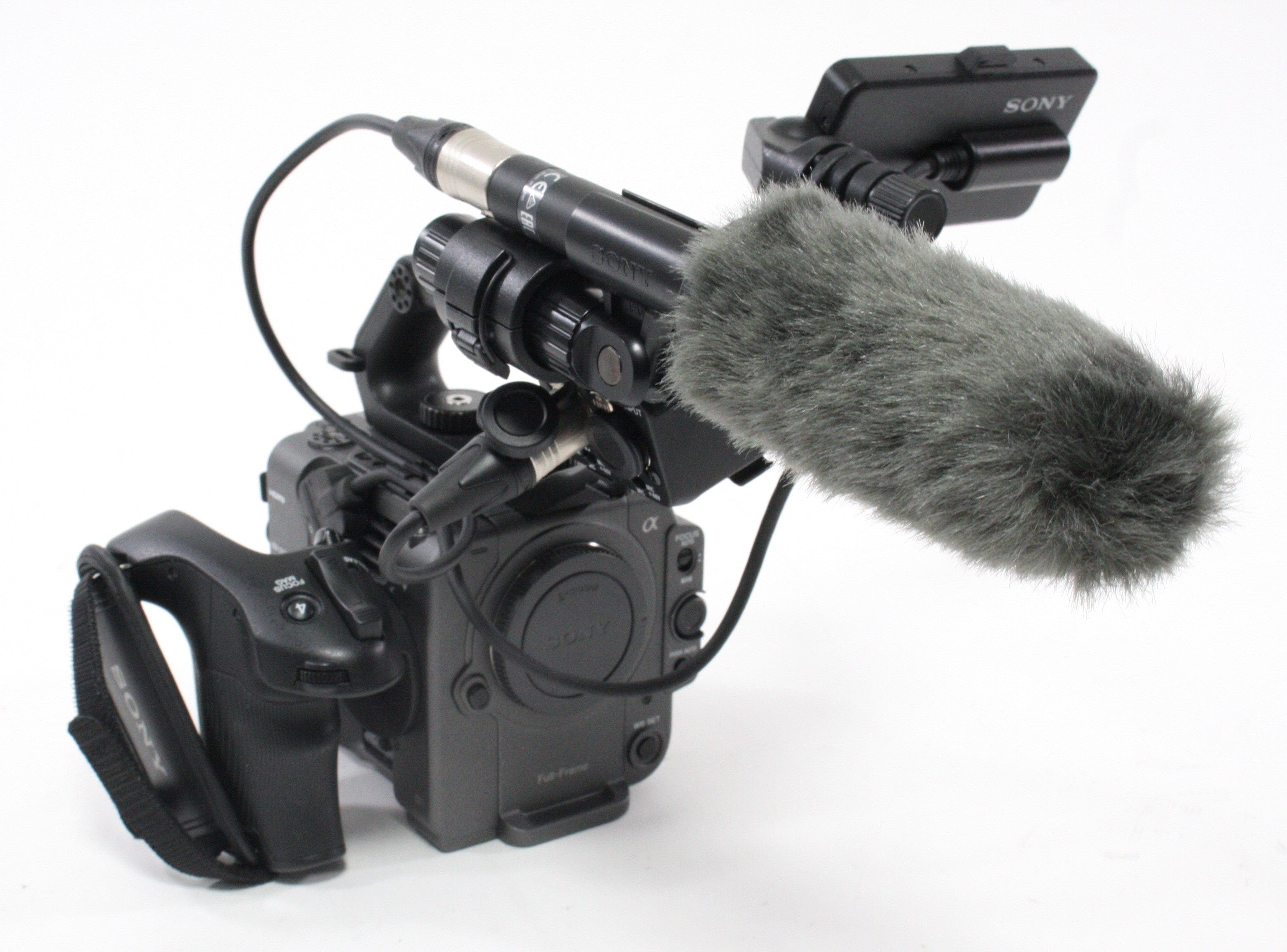 Sony FX6 Video Camera with ECM-VG1 Mic (ONLY 4hr on clock)