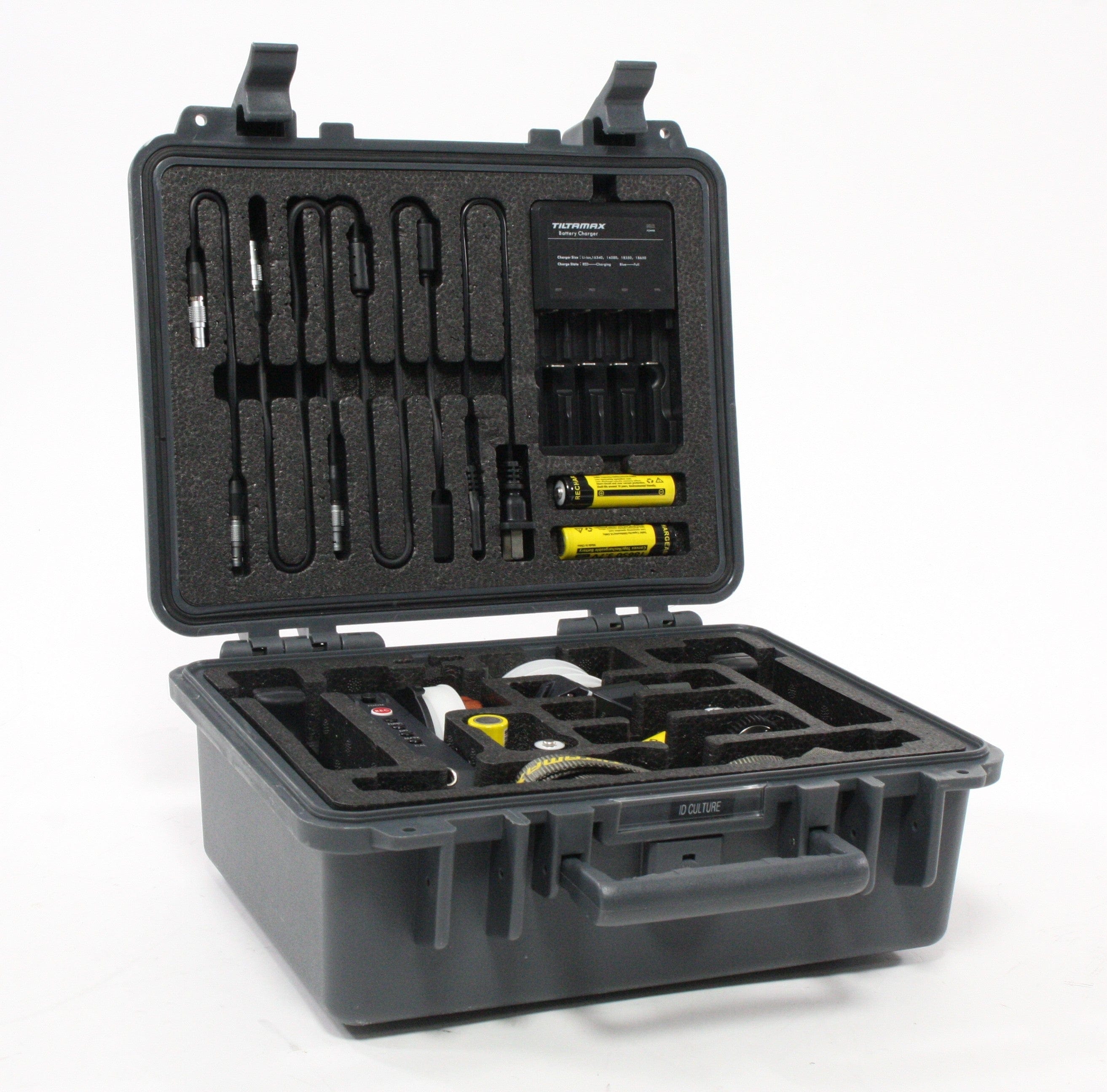 Tilta Nucleus-M Control Pad with 2 handles and 2 motors