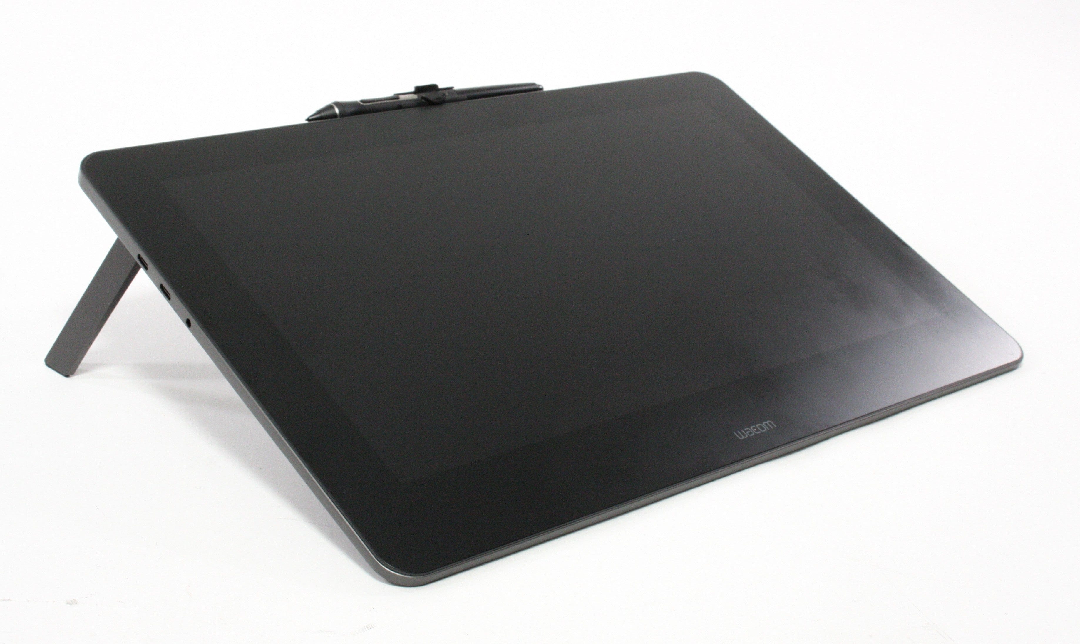 Wacom Cintiq Pro 16 with Accessories