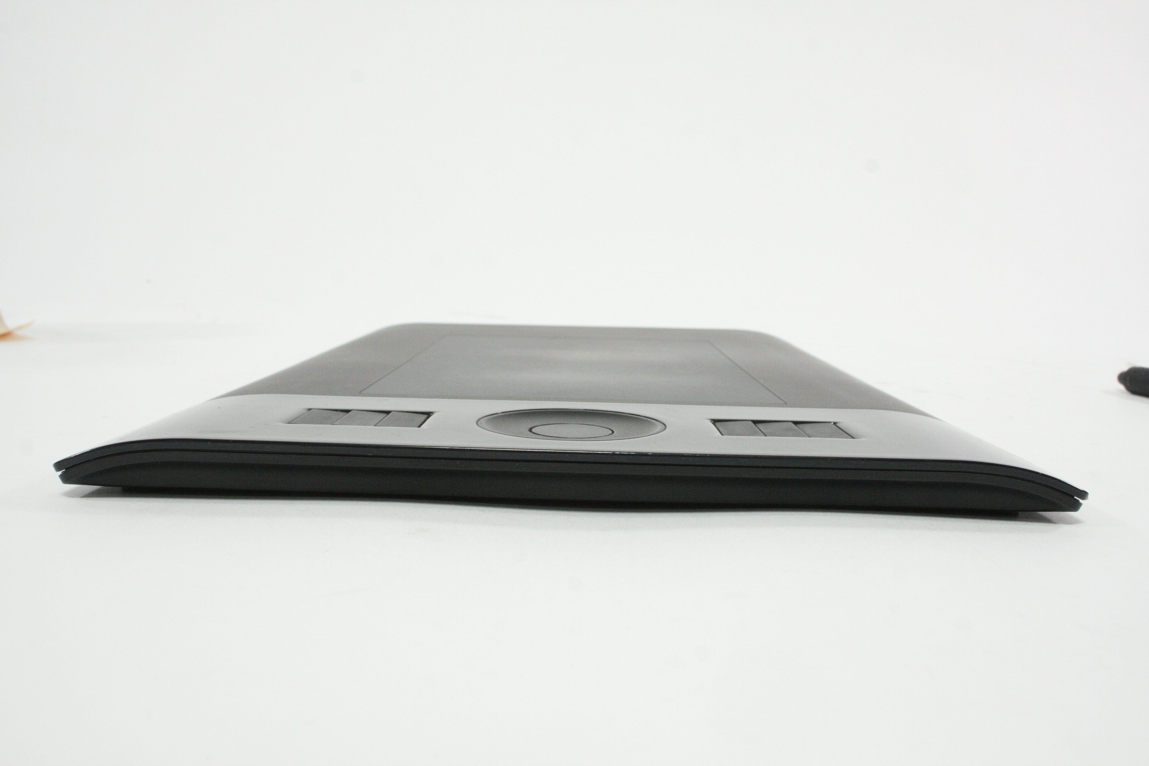 Wacom PTK-440 Tablet with Accessories