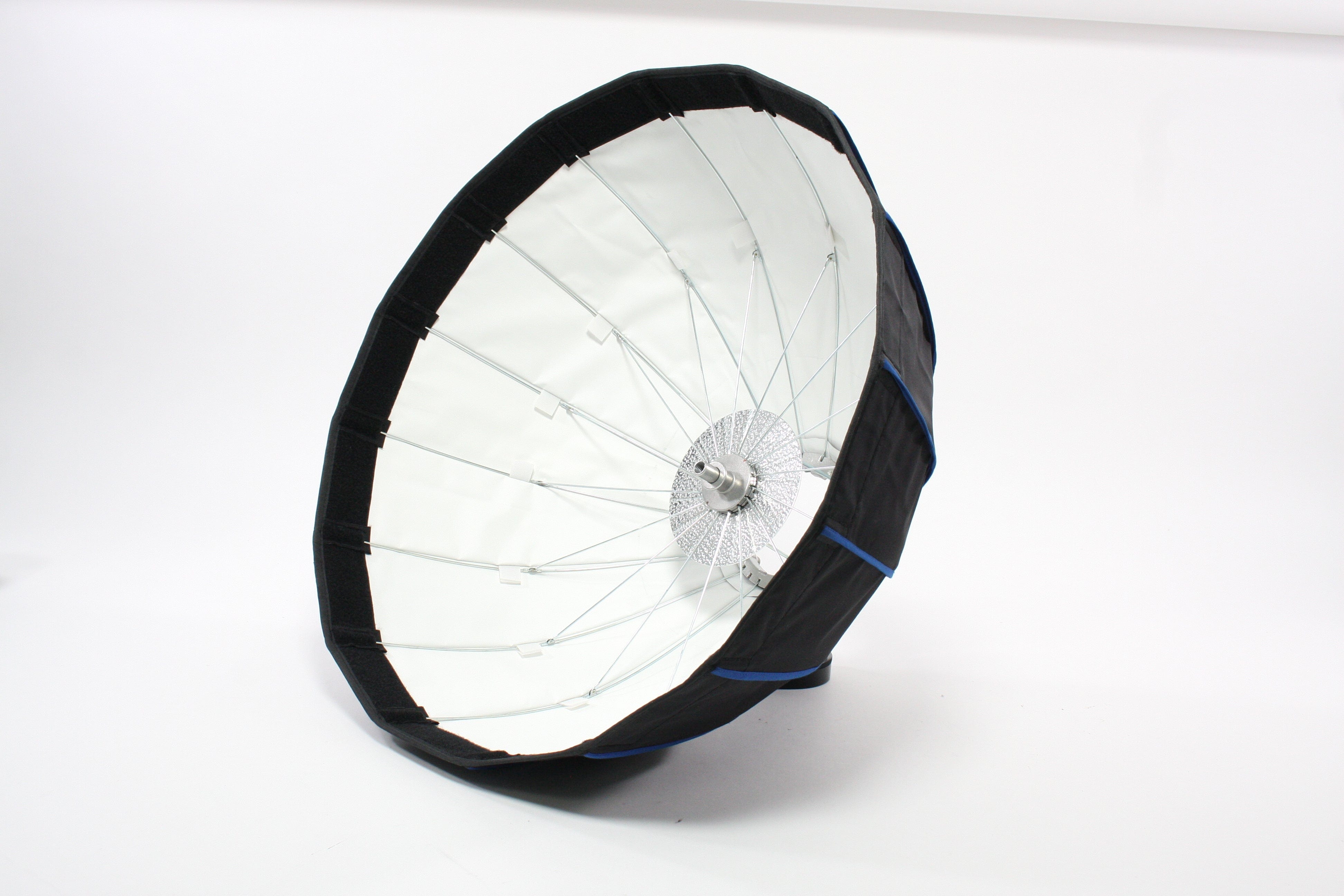 Westcott Joel Grimes Beauty Dish Switch White 24 Inch with Bowens Adapter