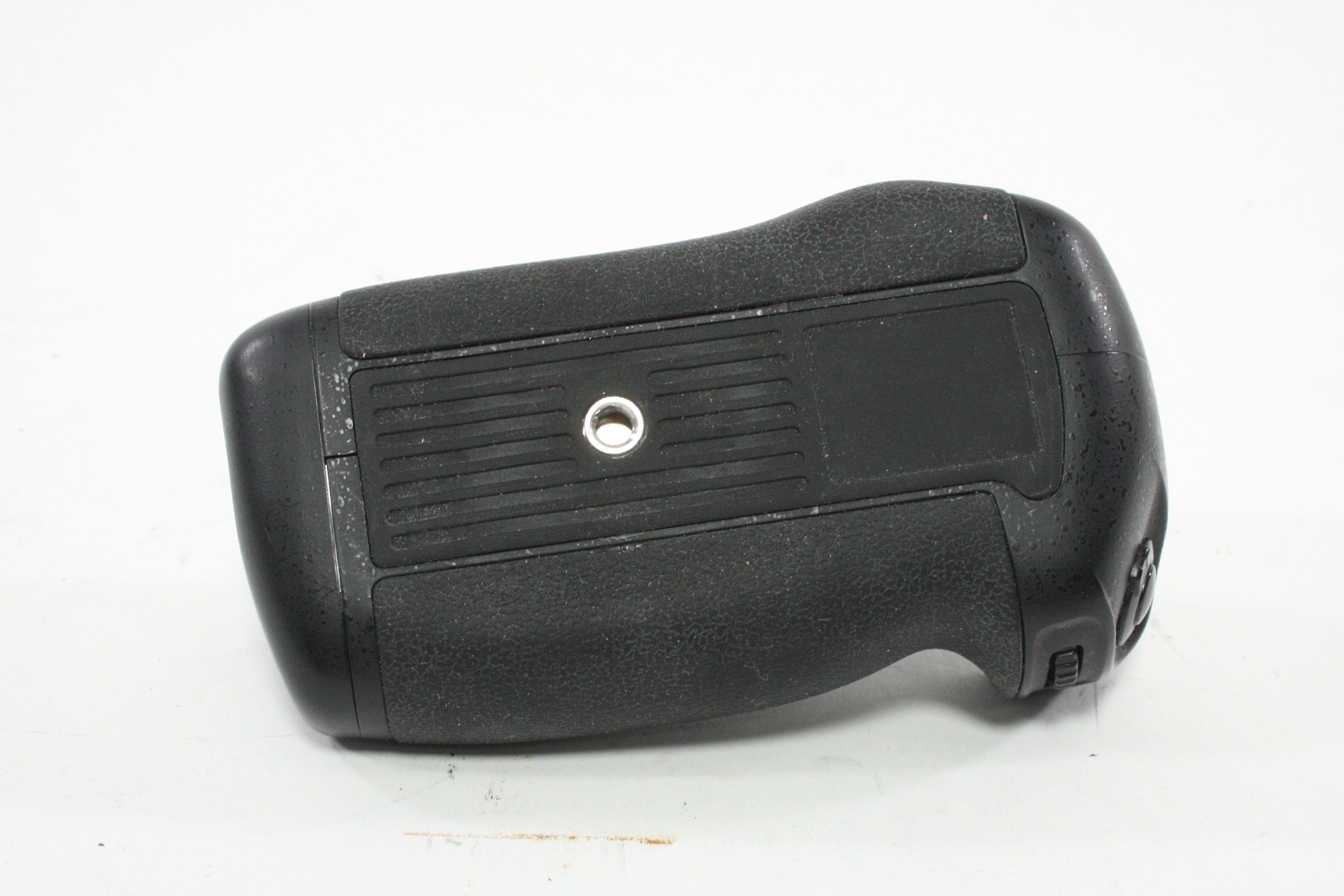 Xit Battery Grip for Nikon D600 Cameras