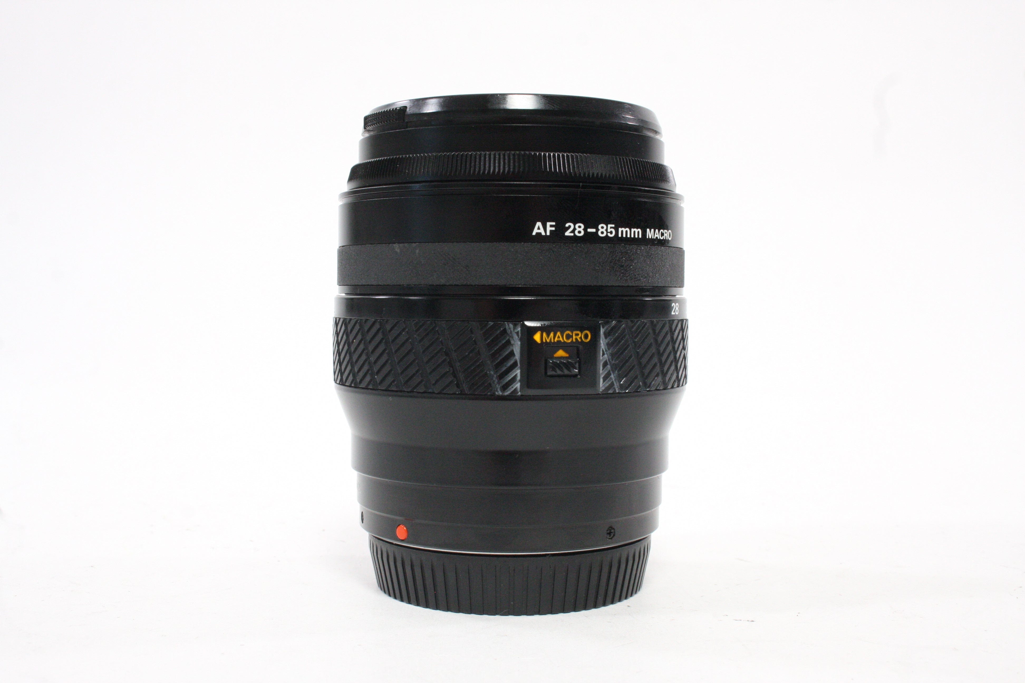 Yashica 25-85mm f/3.5-4.5 AF Macro Lens for Contax/Yashica Mount
