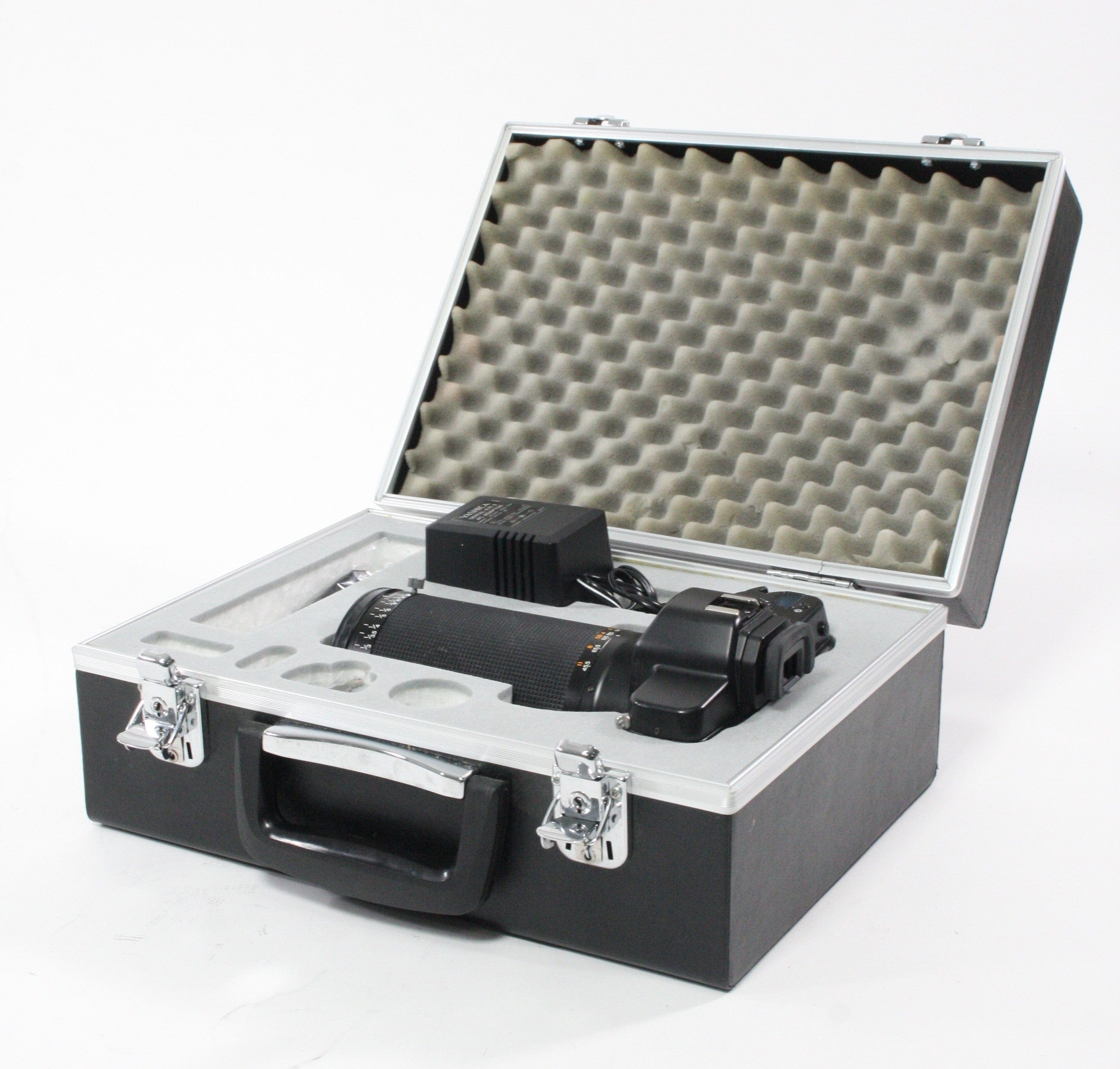 Yashica Dental Eye II with Case and AC adapter and 100mm f/4 Lens